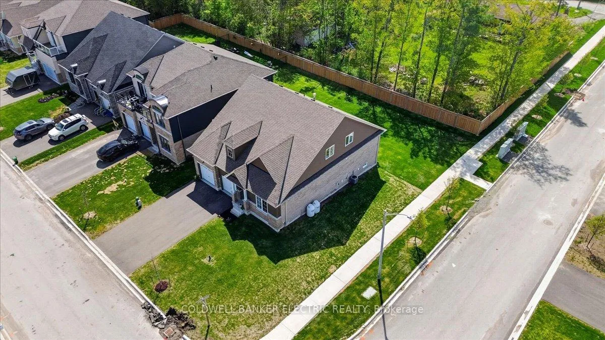 Photo 40 of 3 Hillcroft Way, Kawartha Lakes, Bobcaygeon — HOMEH