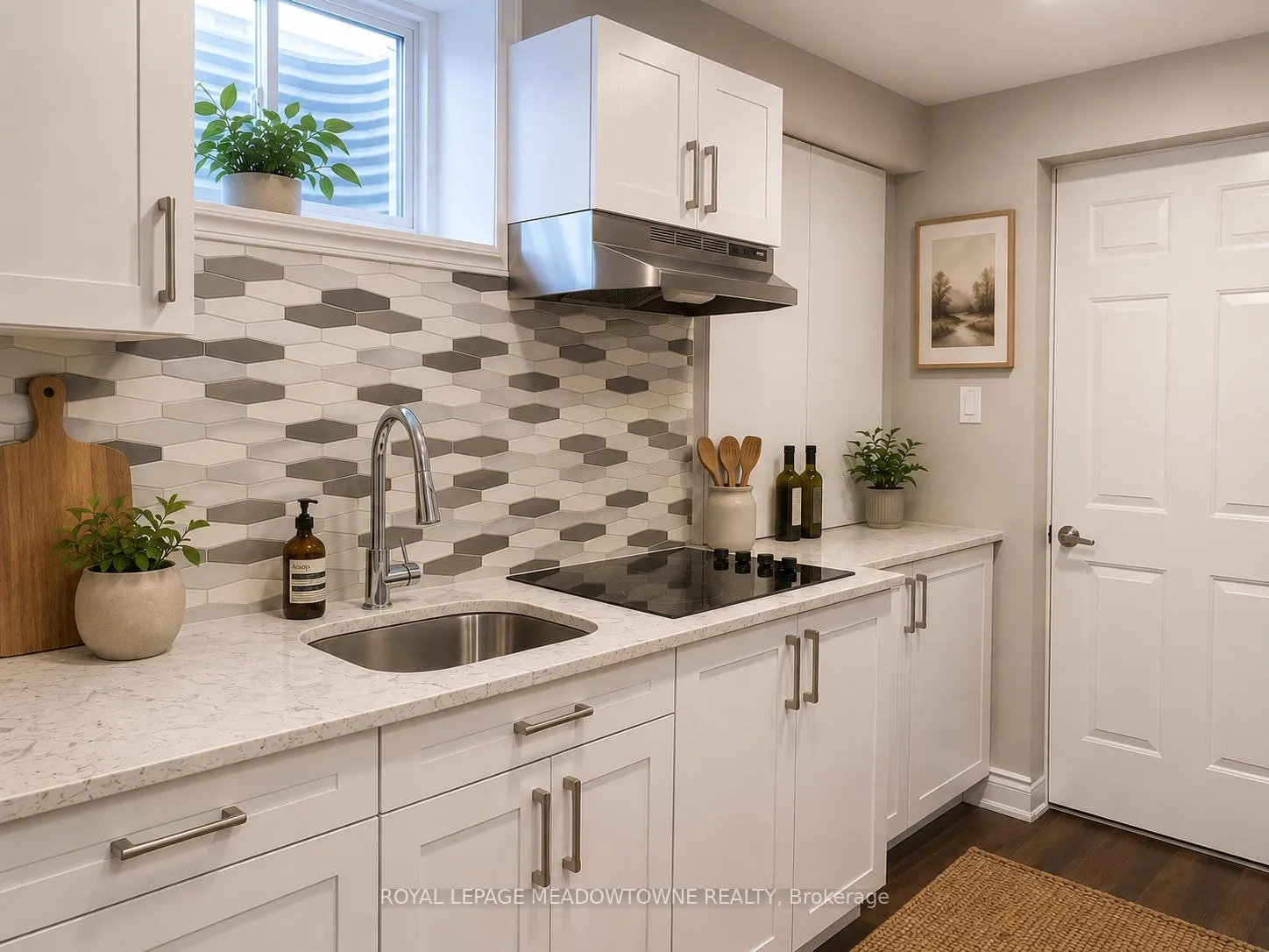 Photo 5 of Unit Lower, 1269 Rose Way, Milton, Cobban — HOMEH