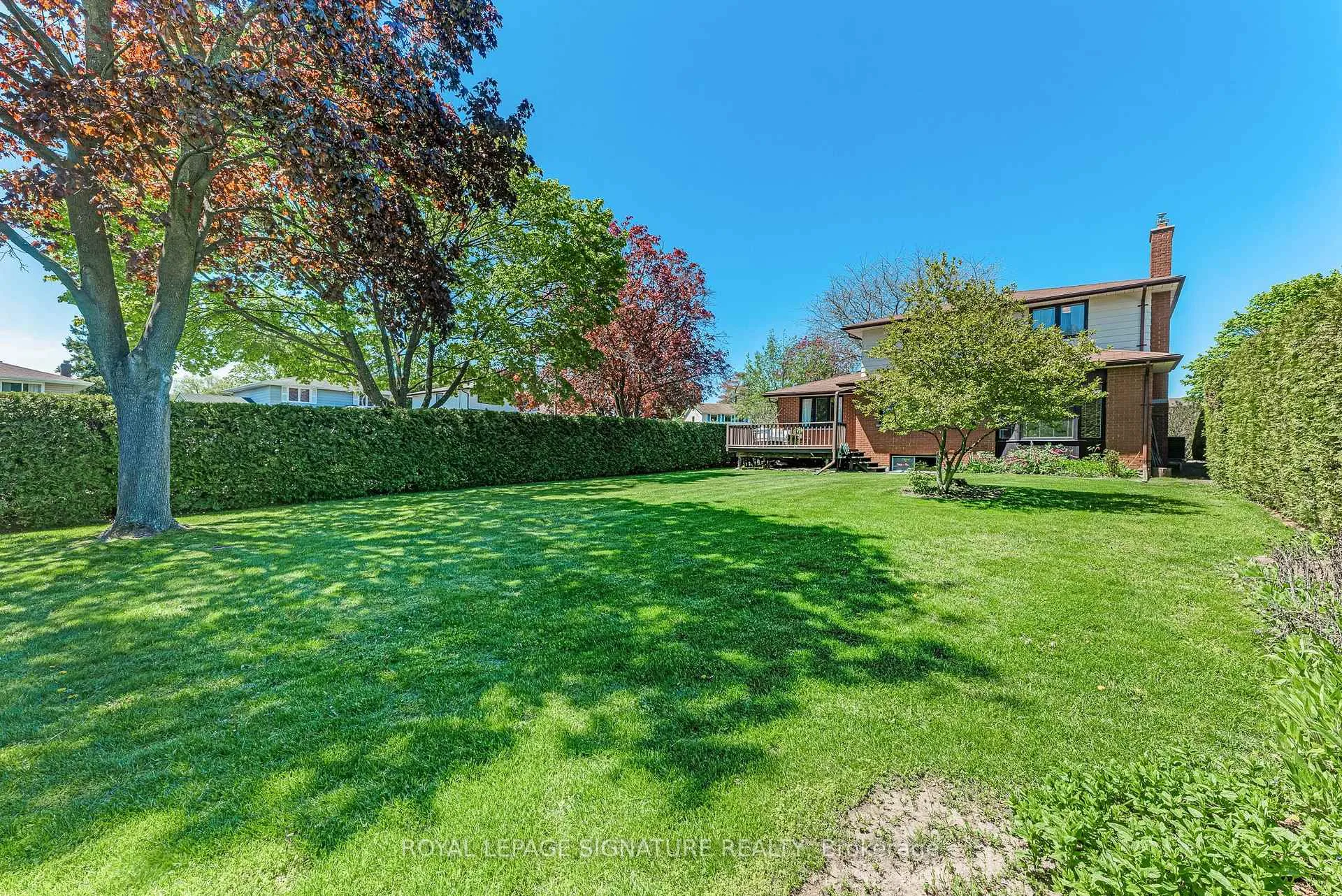 Photo 36 of 197 Baker Court, Oshawa, Eastdale — HOMEH