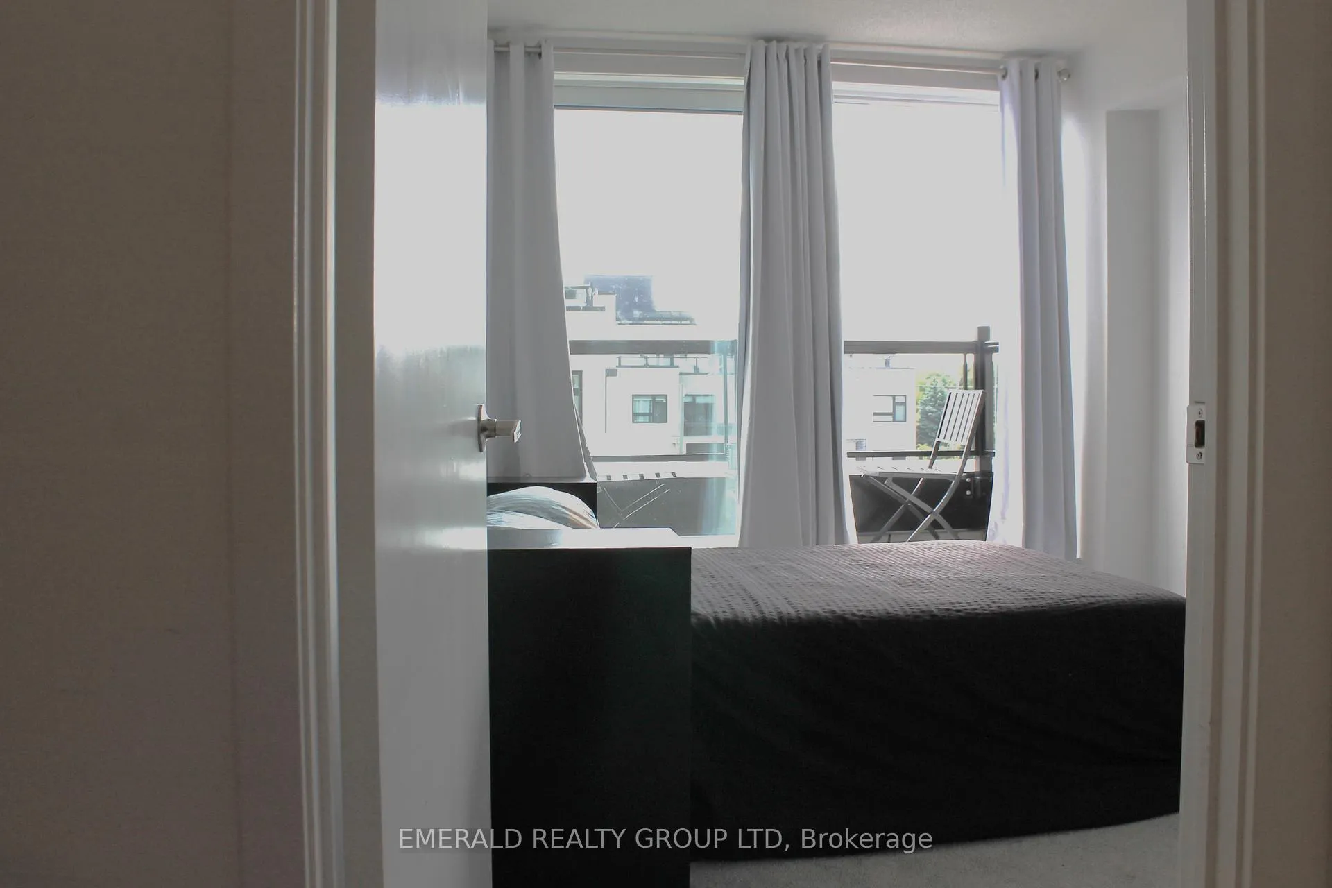 Photo 9 of Unit 507, 1127 Cooke Boulevard, Burlington, LaSalle — HOMEH