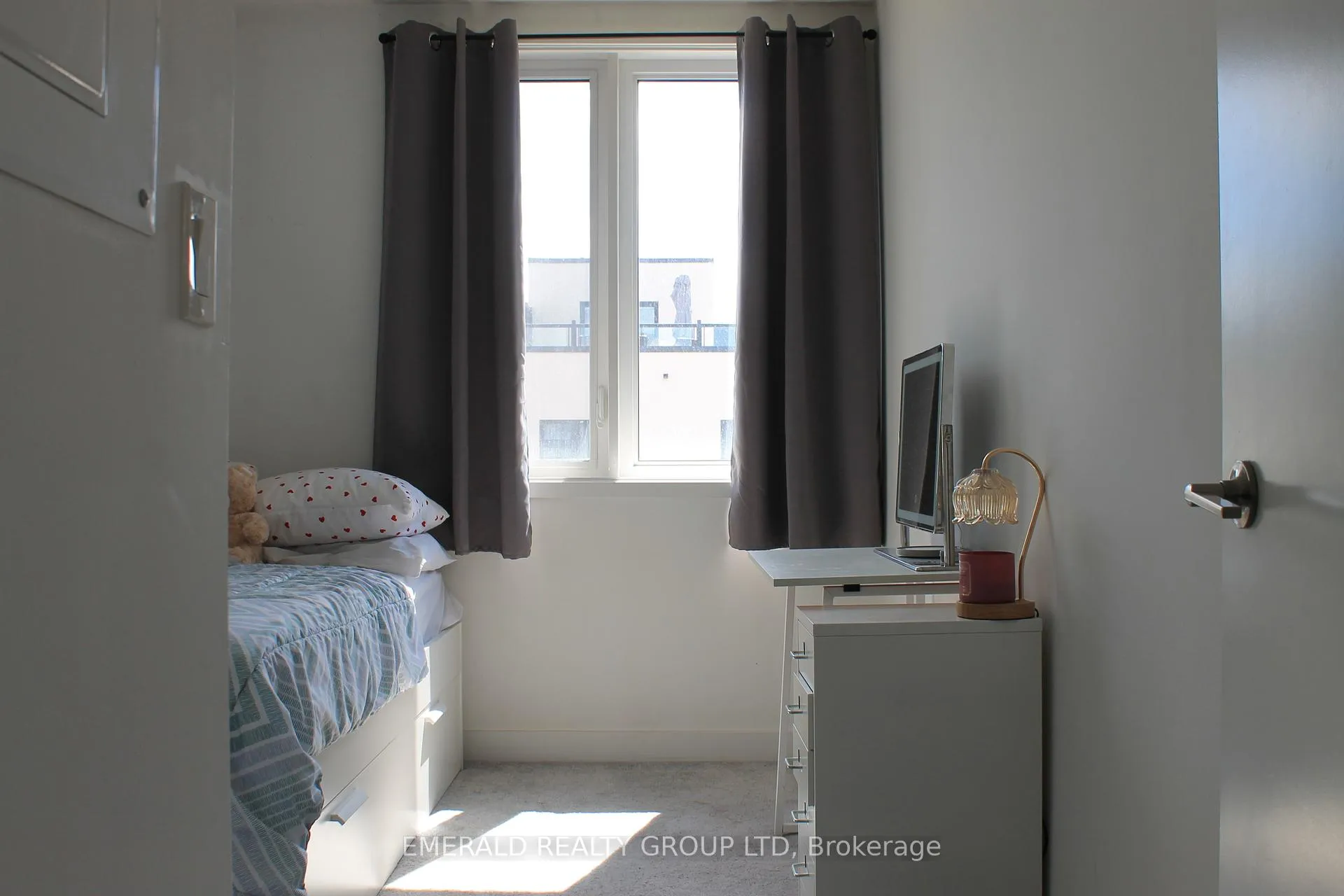 Photo 17 of Unit 507, 1127 Cooke Boulevard, Burlington, LaSalle — HOMEH