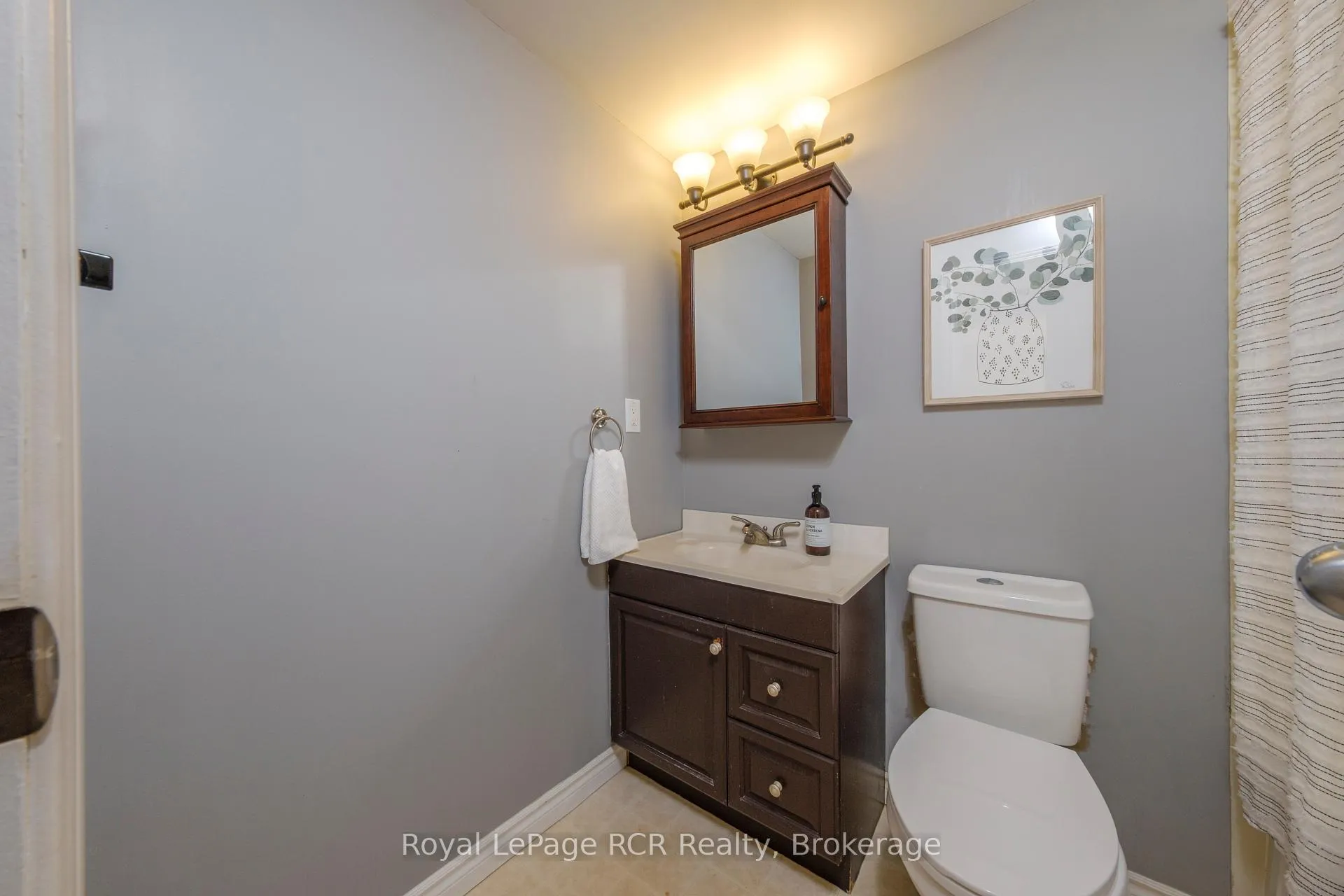 Photo 23 of 466 Highland Drive, Kincardine — HOMEH