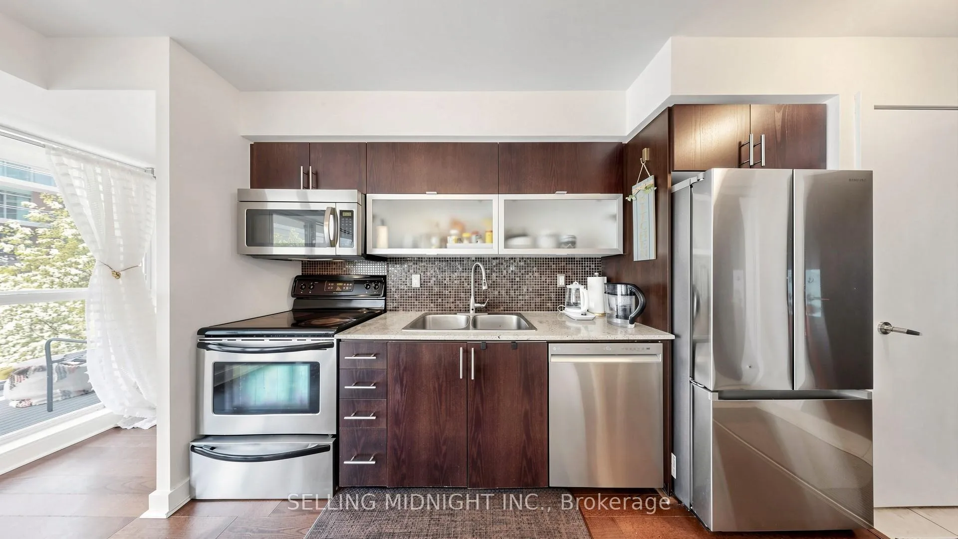 Photo 13 of Unit 307, 80 Western Battery Road, Toronto, Niagara — HOMEH