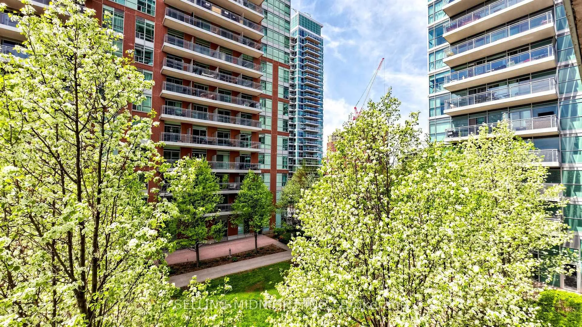 Photo 30 of Unit 307, 80 Western Battery Road, Toronto, Niagara — HOMEH