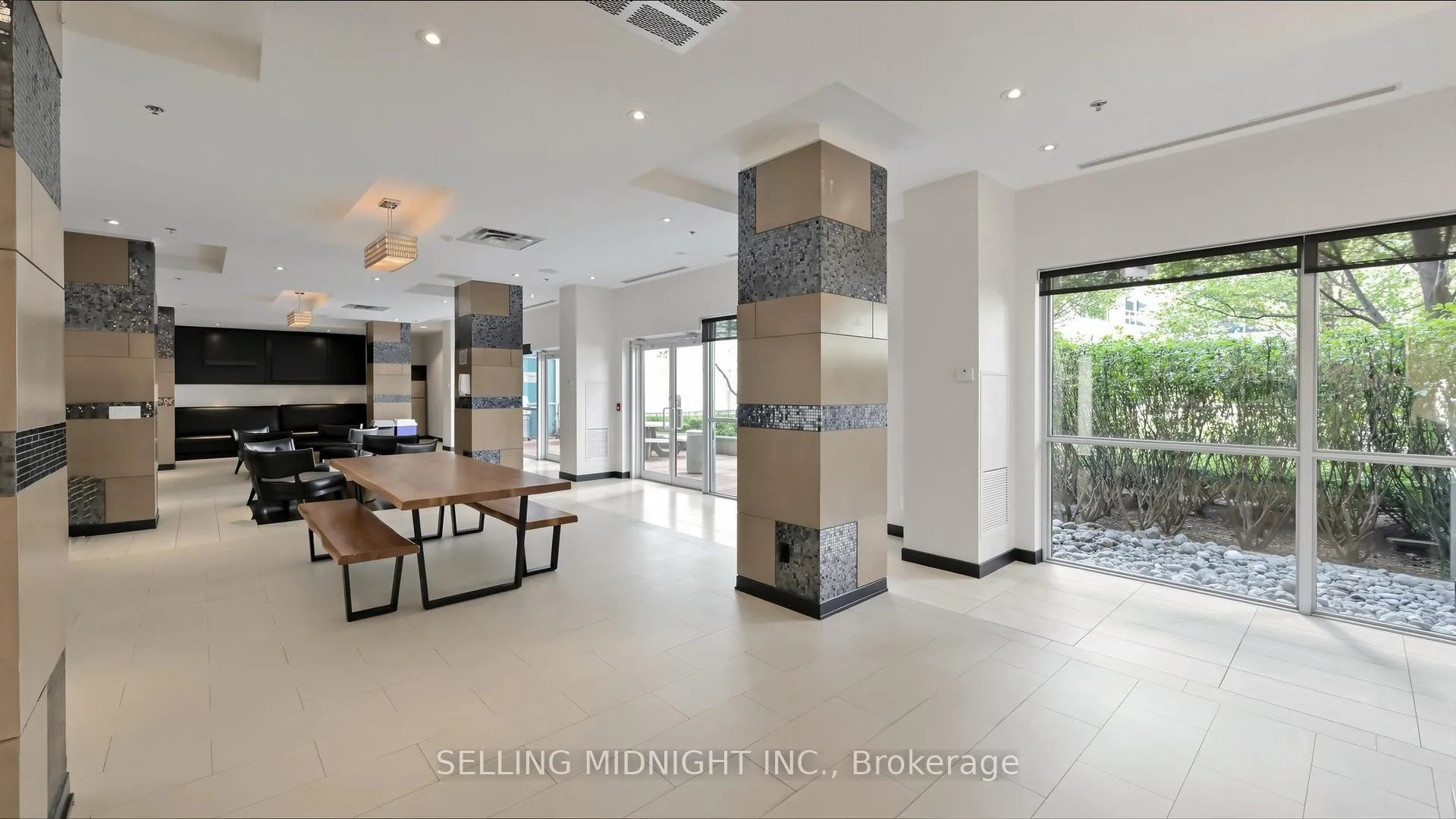 Photo 33 of Unit 307, 80 Western Battery Road, Toronto, Niagara — HOMEH