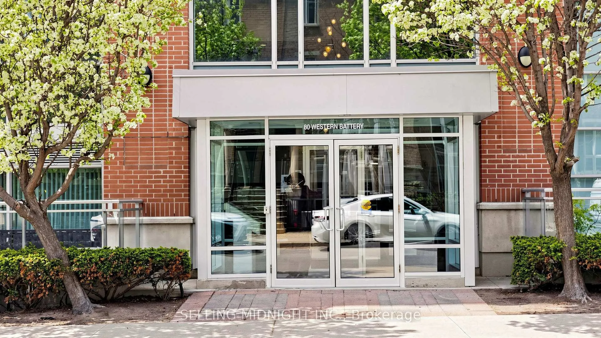 Photo 48 of Unit 307, 80 Western Battery Road, Toronto, Niagara — HOMEH