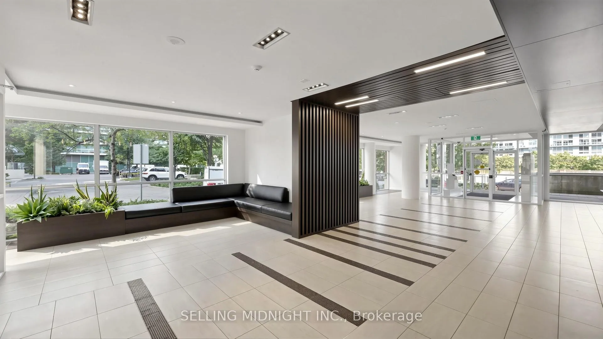 Photo 49 of Unit 307, 80 Western Battery Road, Toronto, Niagara — HOMEH