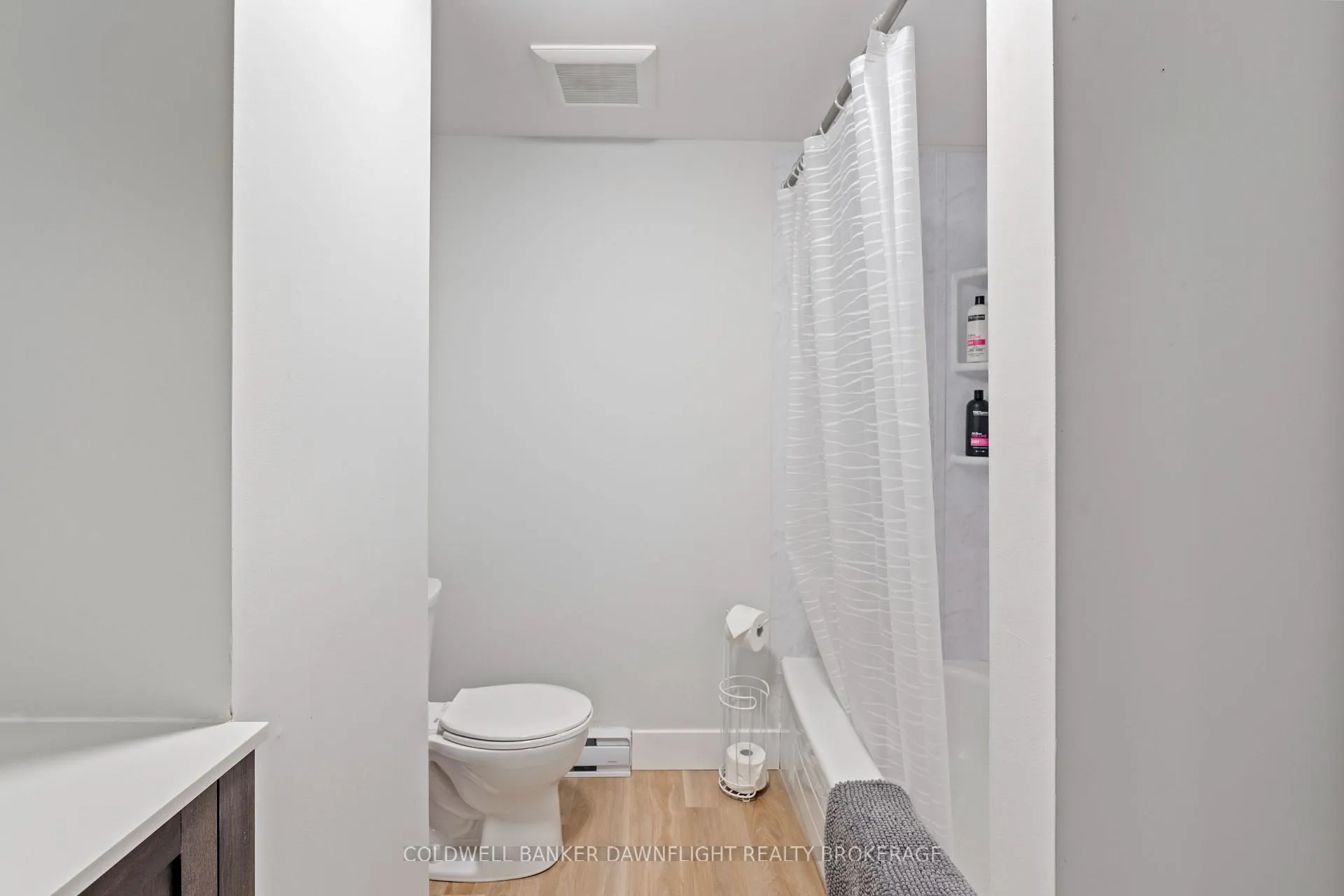 Photo 11 of Unit 4, 383 Main Street S, South Huron, Exeter — HOMEH