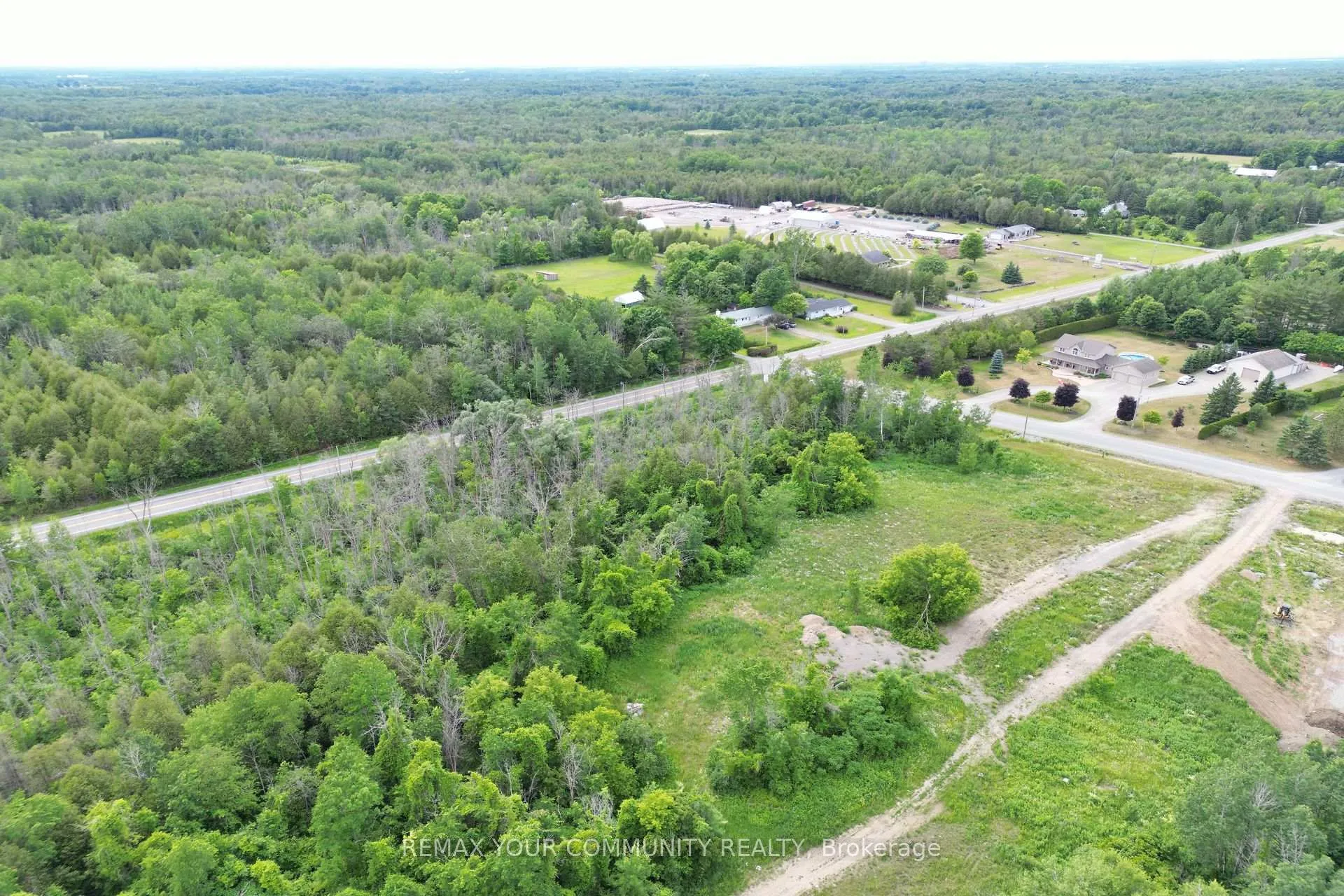 Photo 7 of Unit 17, 6212 Nick Adams Road, Ottawa, Osgoode Twp North of Reg Rd 6 — HOMEH