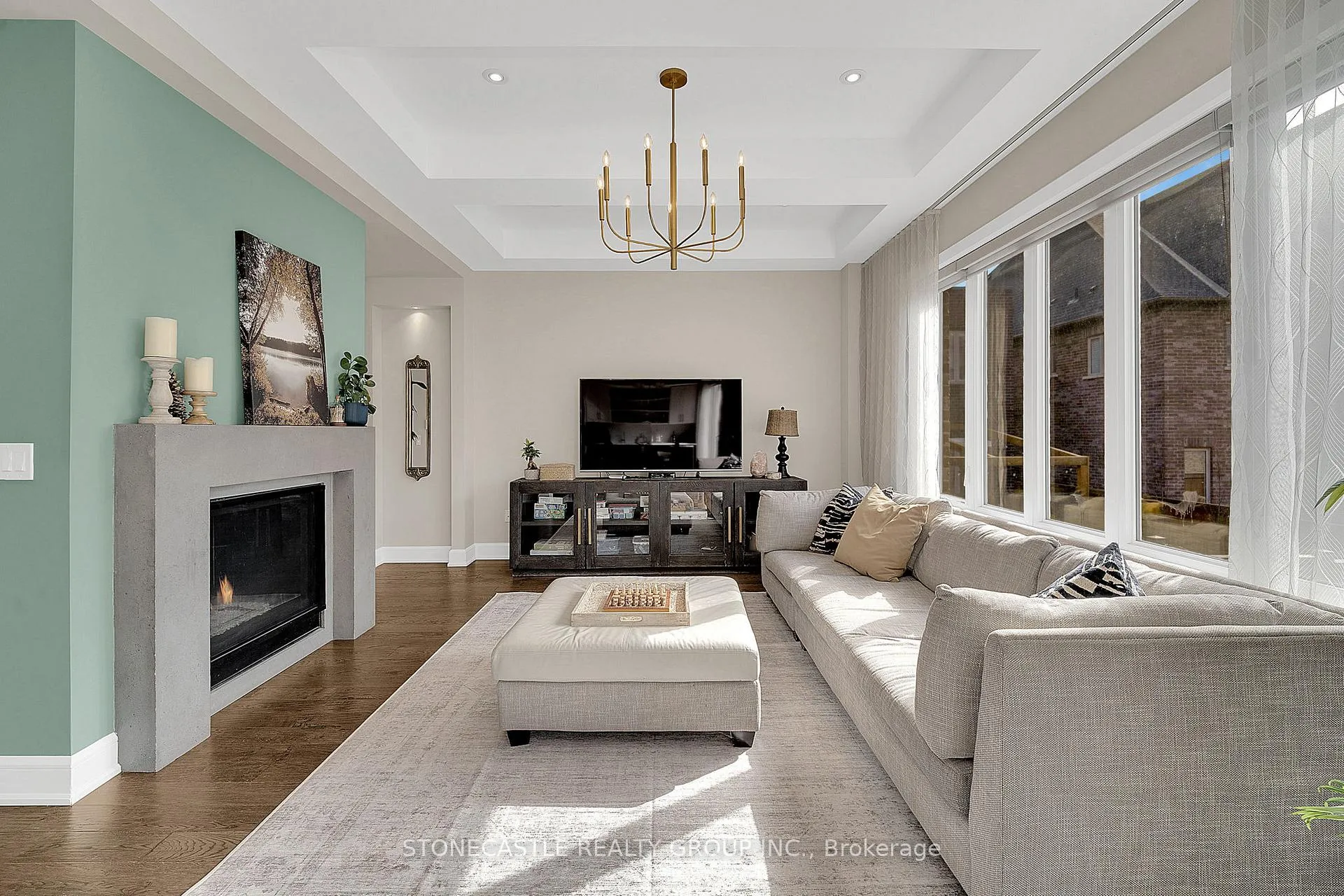 Photo 11 of 120 Abner Miles Drive, Vaughan, Patterson — HOMEH