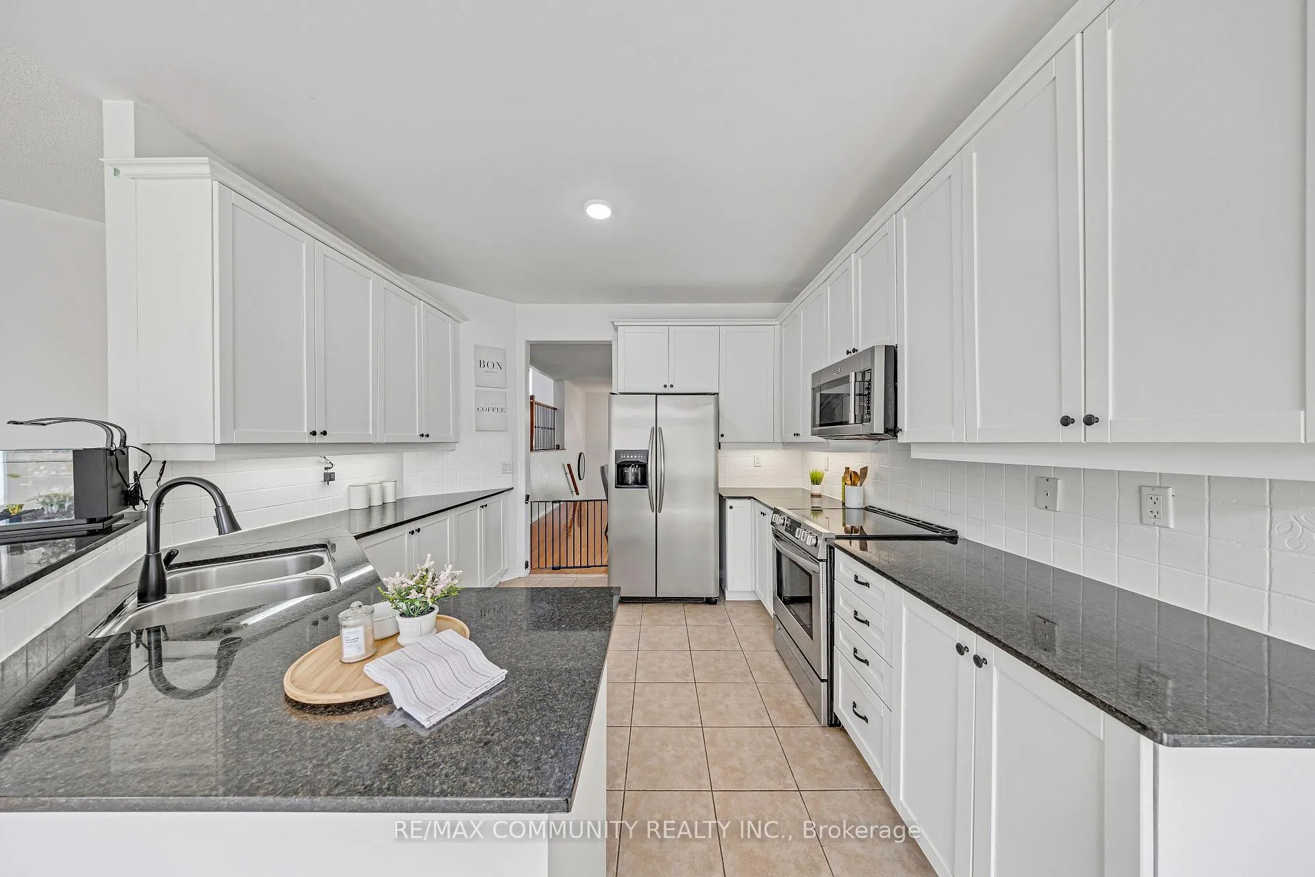 Photo 4 of 81 Bambridge Street, Ajax, Central East — HOMEH