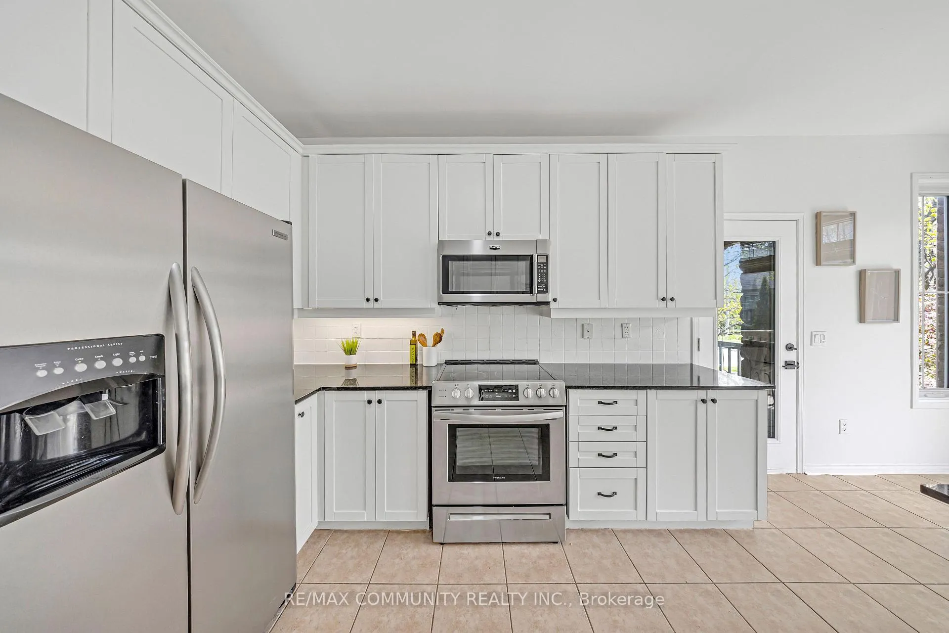 Photo 6 of 81 Bambridge Street, Ajax, Central East — HOMEH