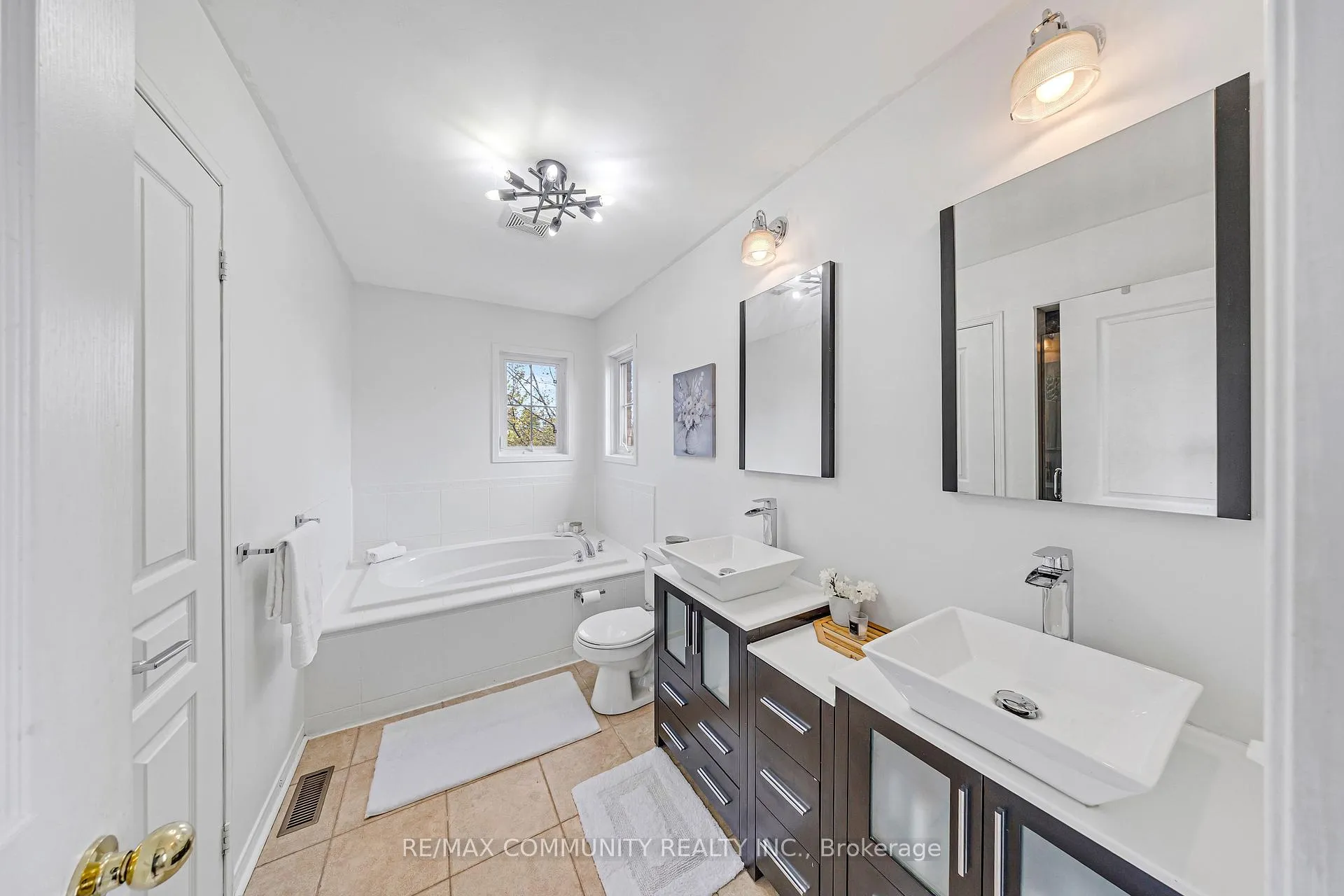 Photo 16 of 81 Bambridge Street, Ajax, Central East — HOMEH