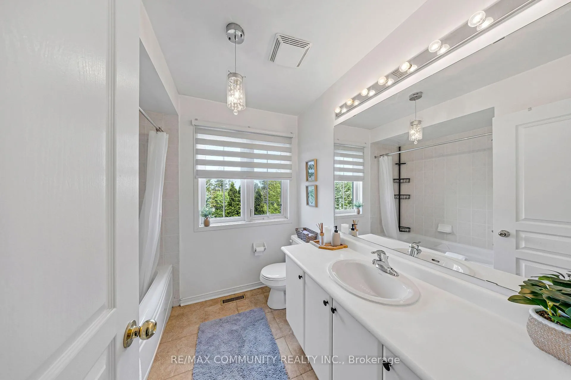 Photo 20 of 81 Bambridge Street, Ajax, Central East — HOMEH