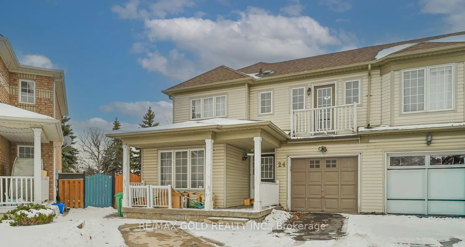 Photo 2 of 24 Seaside Circle, Brampton, Sandringham-Wellington — HOMEH