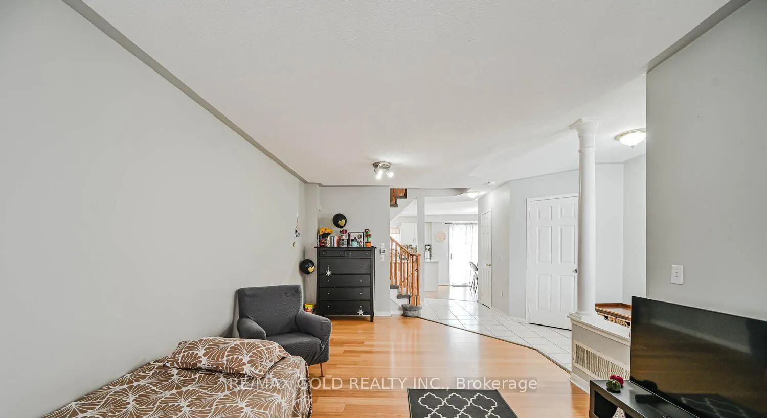 Photo 8 of 24 Seaside Circle, Brampton, Sandringham-Wellington — HOMEH