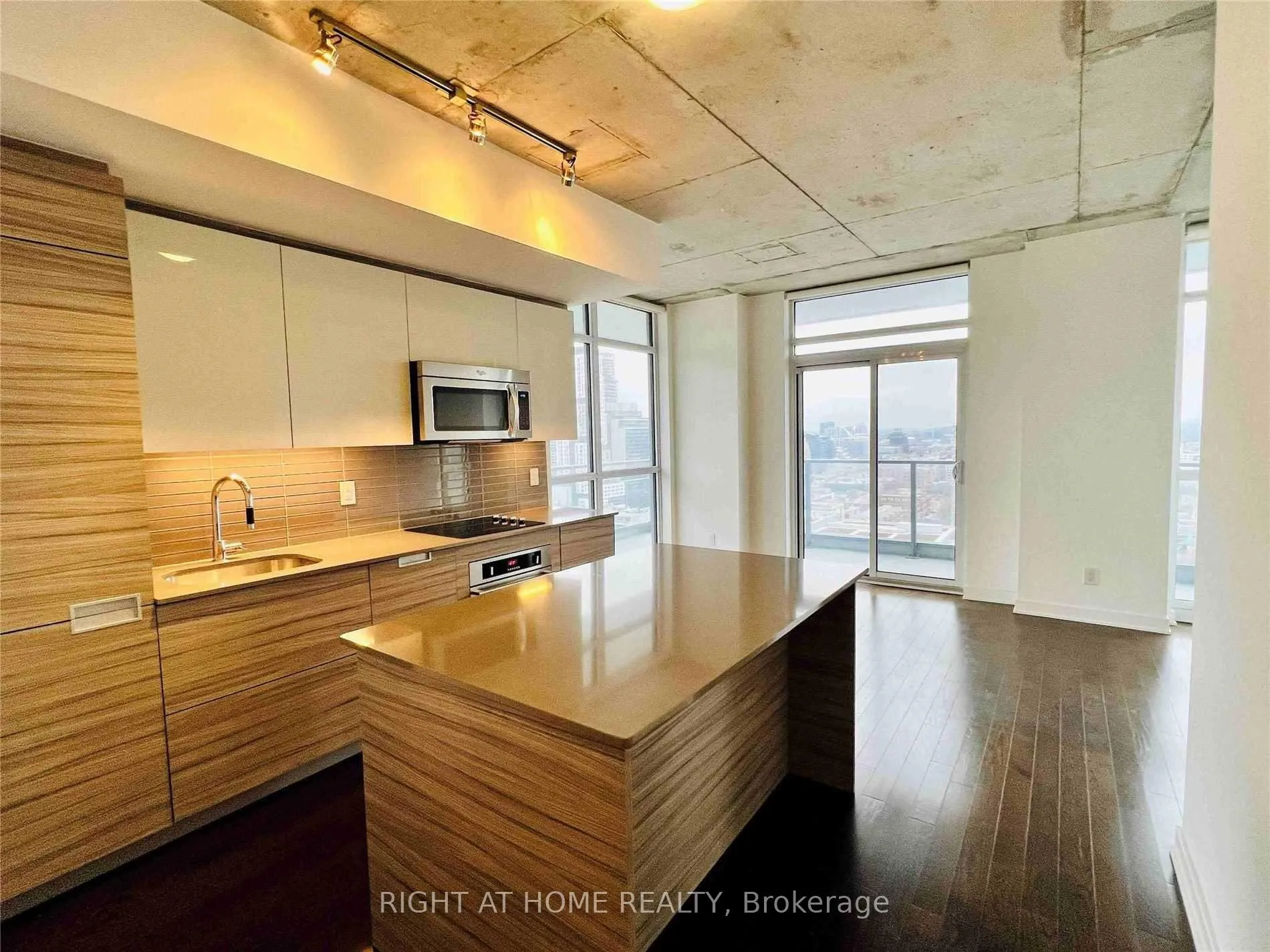 Photo 1 of Unit 2203, 210 Simcoe Street, Toronto, Kensington-Chinatown — HOMEH