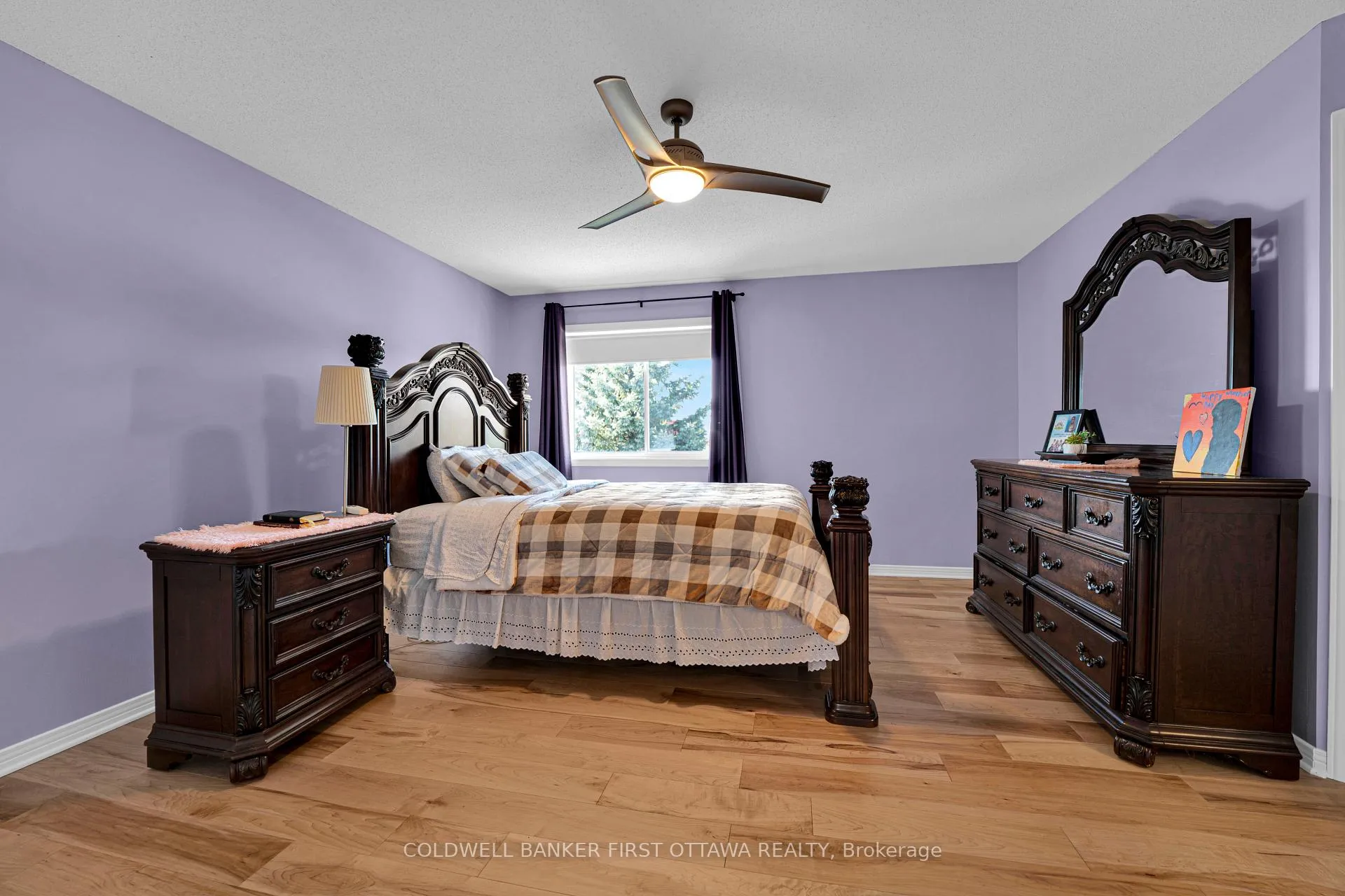 Photo 18 of 937 Markwick Crescent, Ottawa, Notting Hill/Summerside — HOMEH