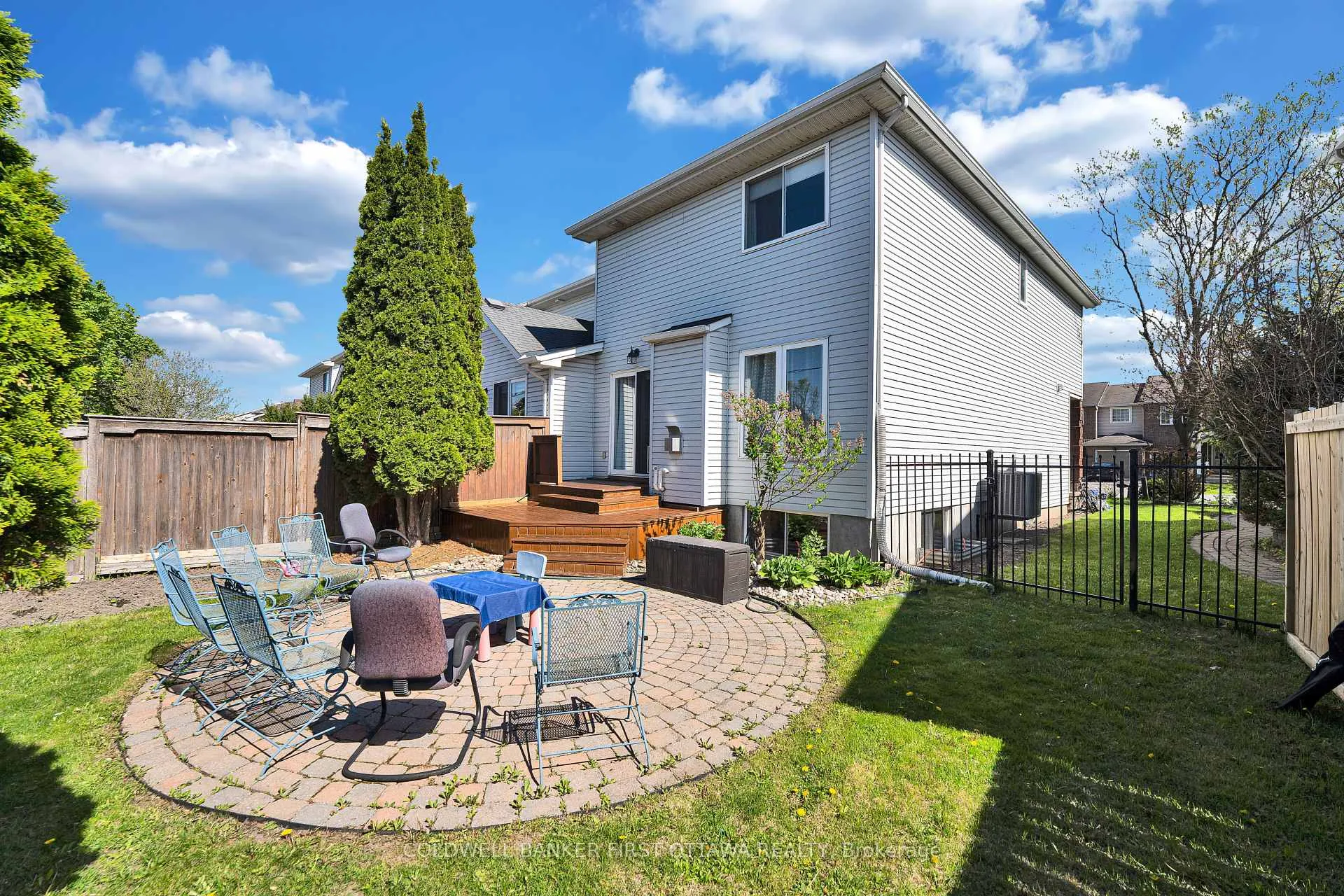 Photo 37 of 937 Markwick Crescent, Ottawa, Notting Hill/Summerside — HOMEH