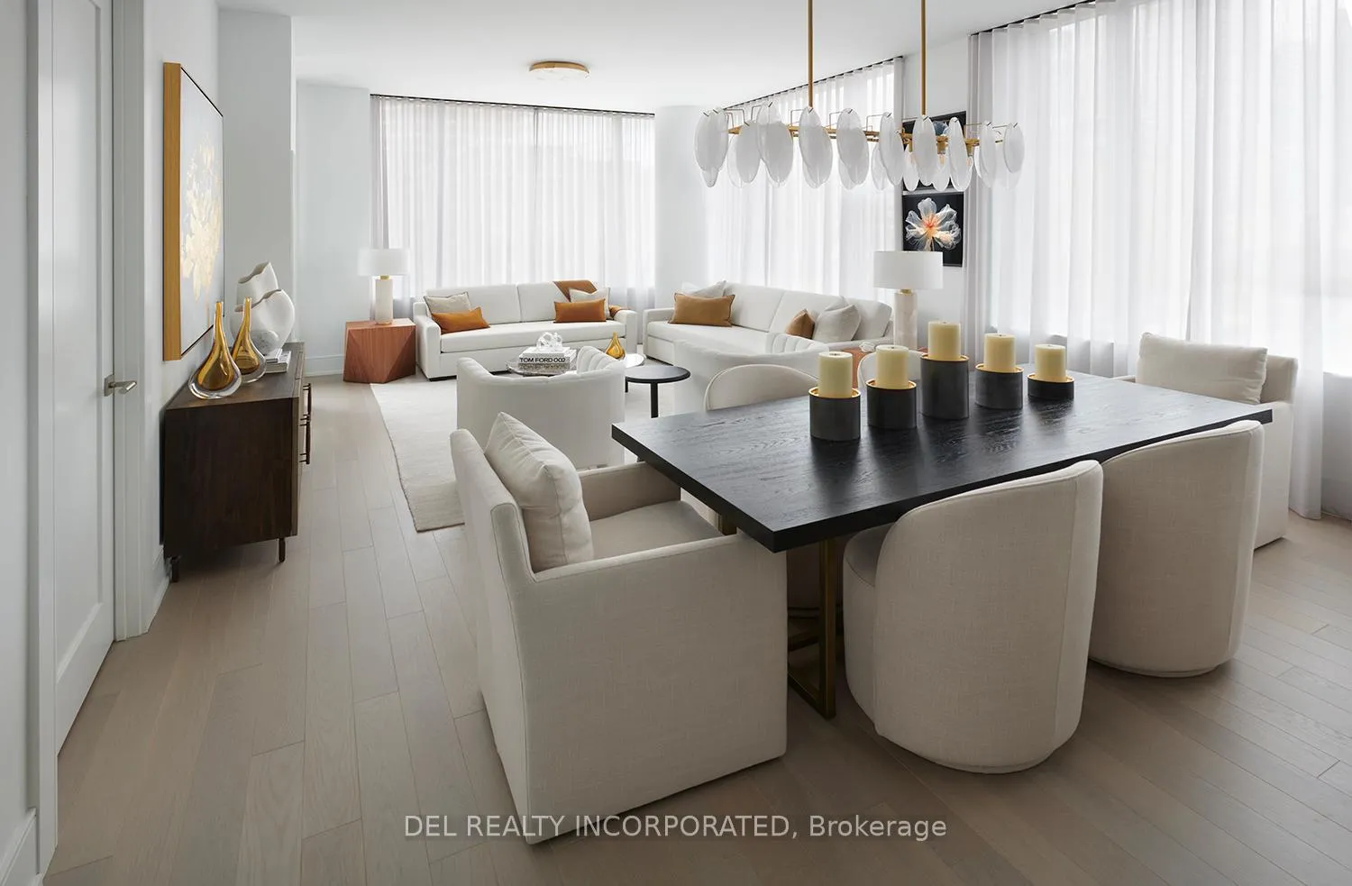 Photo 2 of Unit 303, 455 Wellington Street W, Toronto, Waterfront Communities — HOMEH