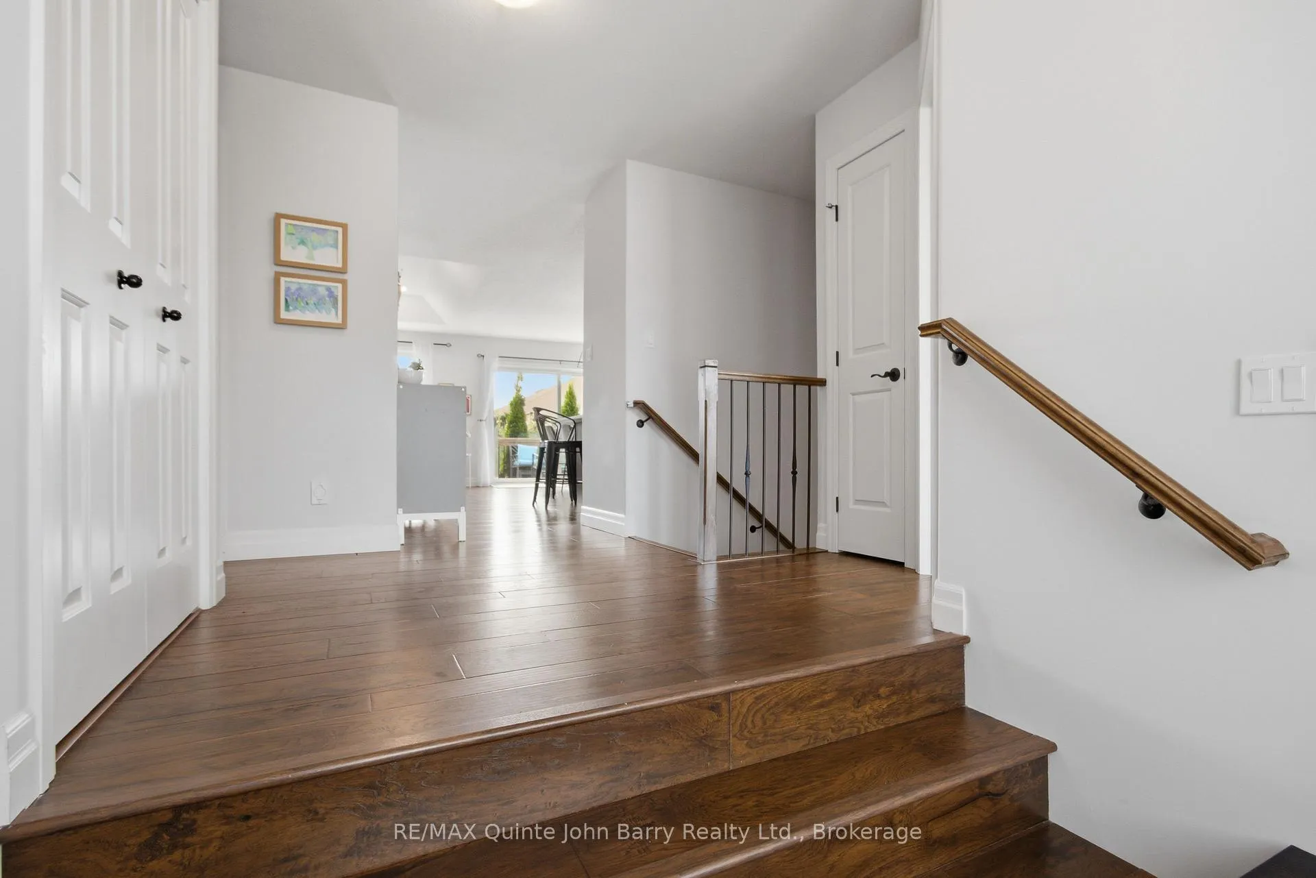 Photo 5 of 8 Liberty Crescent, Quinte West, Murray Ward — HOMEH