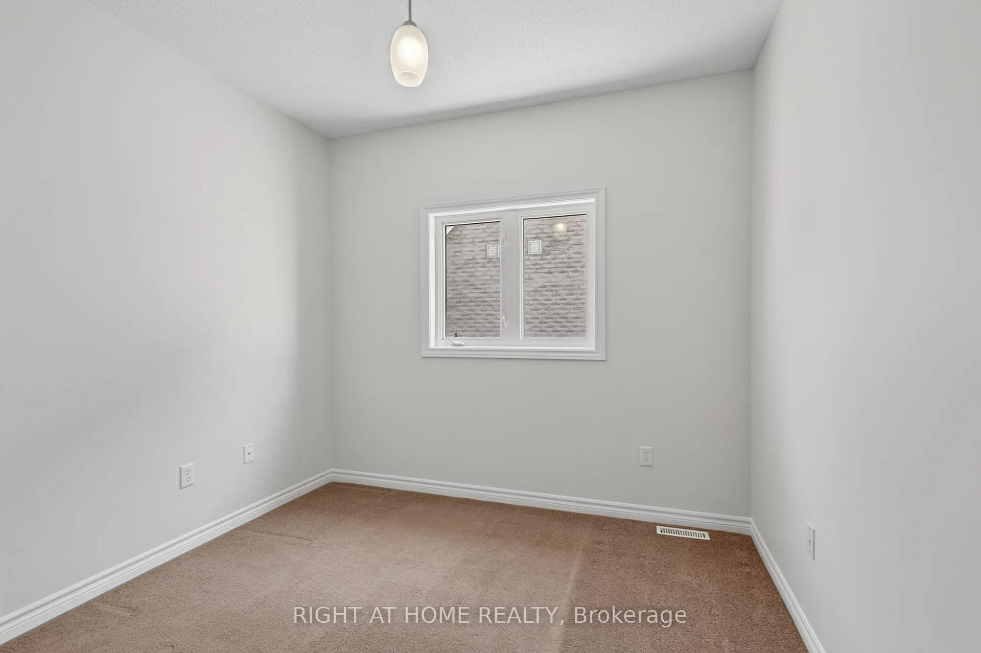 Photo 30 of 87 Jessica Drive, Barrie, Painswick South — HOMEH