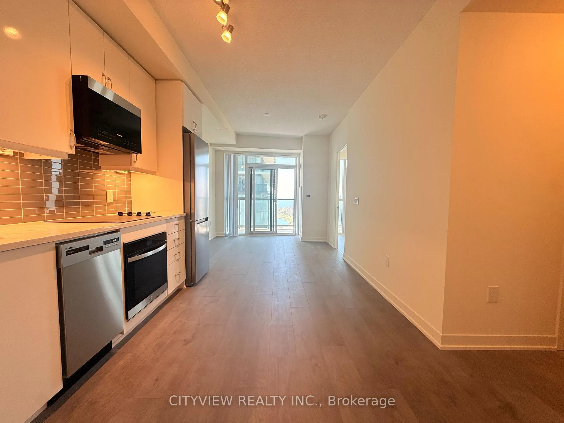 Photo 4 of Unit 4607, 38 Annie Craig Drive, Etobicoke, Mimico — HOMEH
