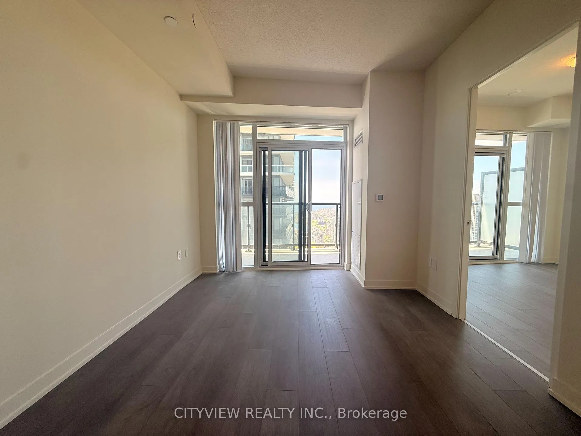 Photo 5 of Unit 4607, 38 Annie Craig Drive, Etobicoke, Mimico — HOMEH
