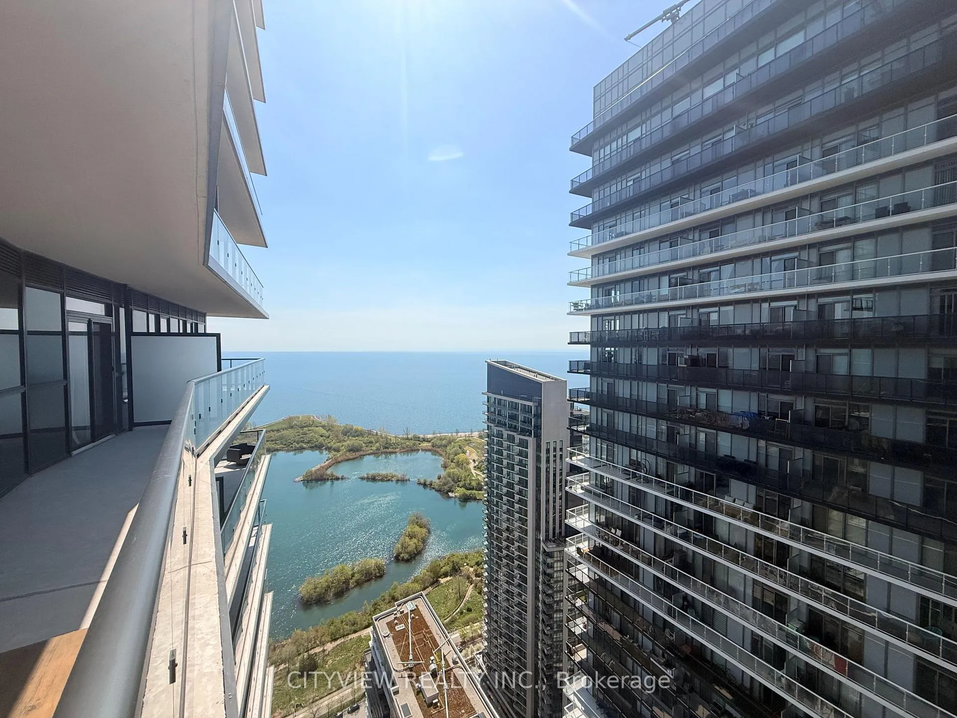 Photo 10 of Unit 4607, 38 Annie Craig Drive, Etobicoke, Mimico — HOMEH