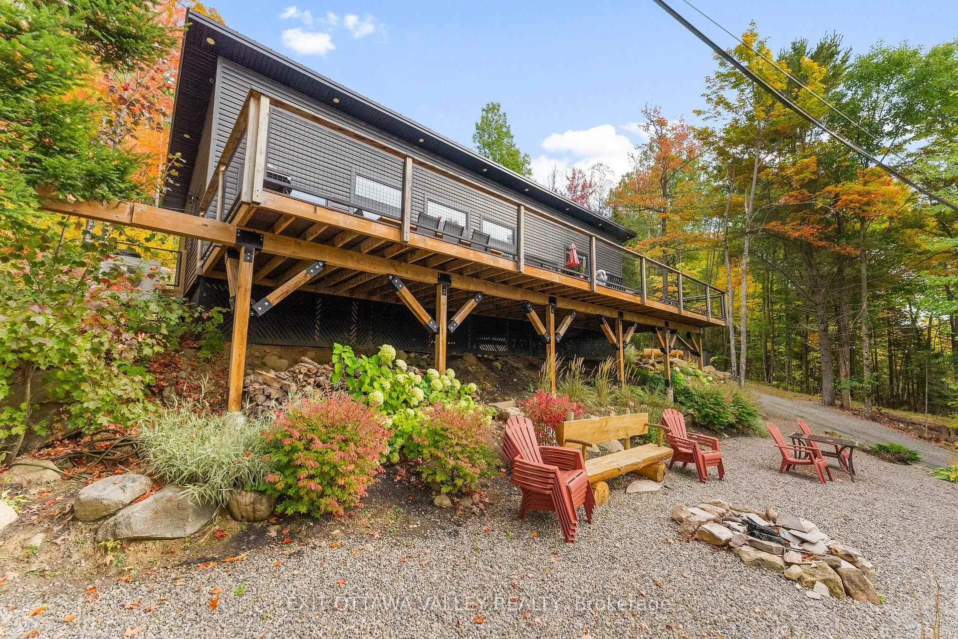 Photo 2 of 820 Hopefield Road E, Madawaska Valley, Madawaska Valley — HOMEH