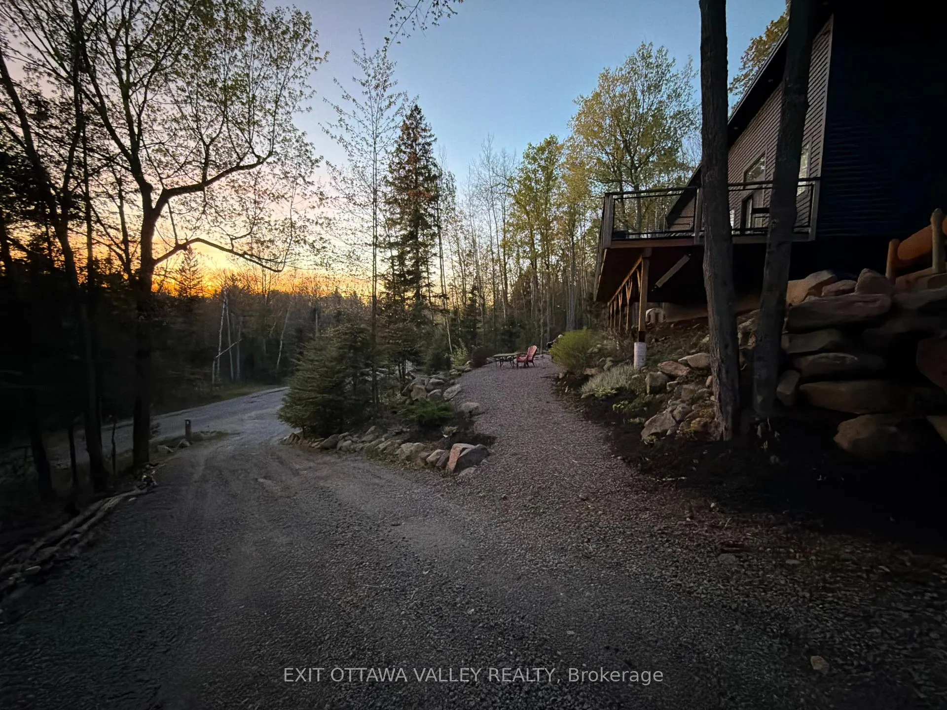 Photo 4 of 820 Hopefield Road E, Madawaska Valley, Madawaska Valley — HOMEH