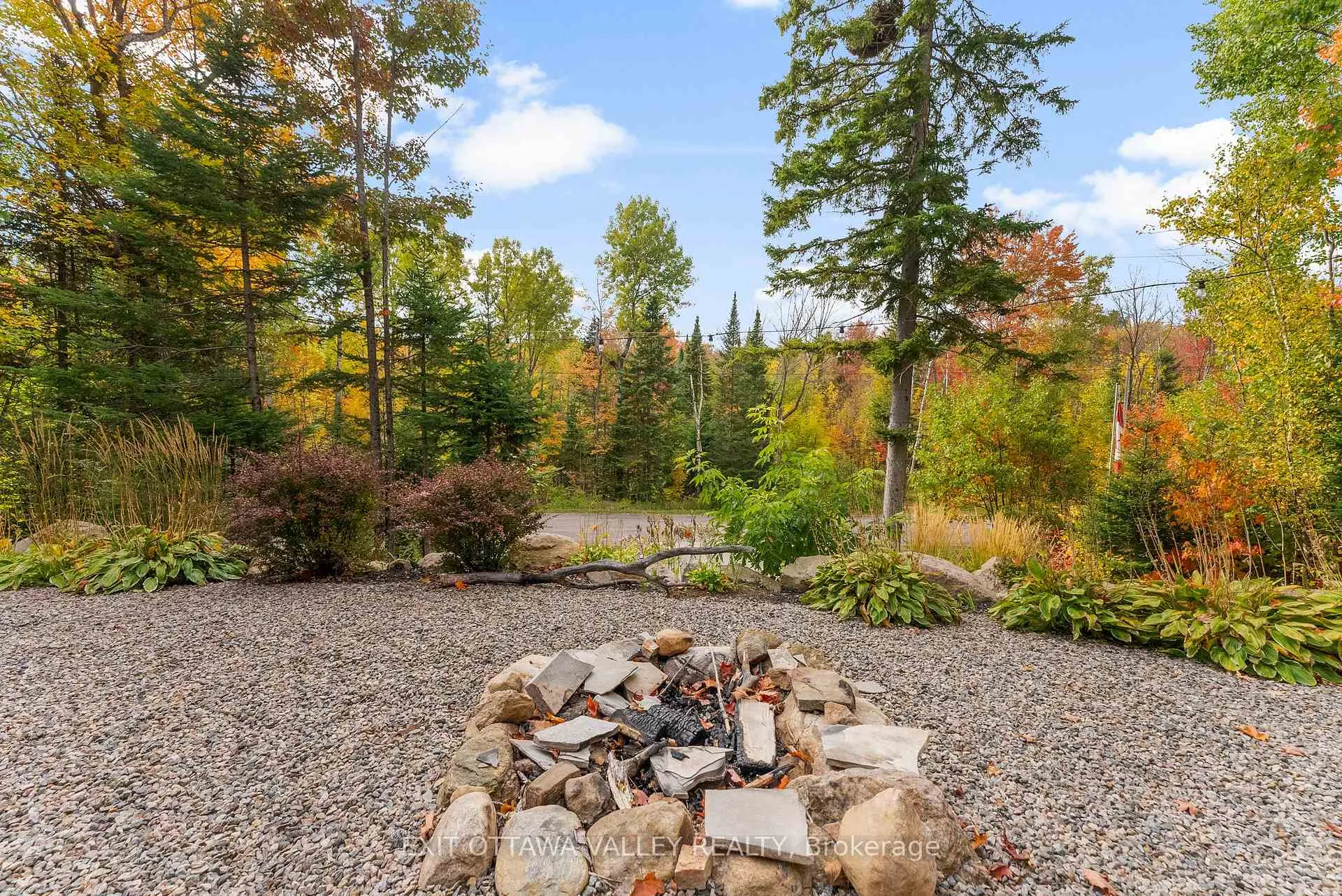 Photo 35 of 820 Hopefield Road E, Madawaska Valley, Madawaska Valley — HOMEH