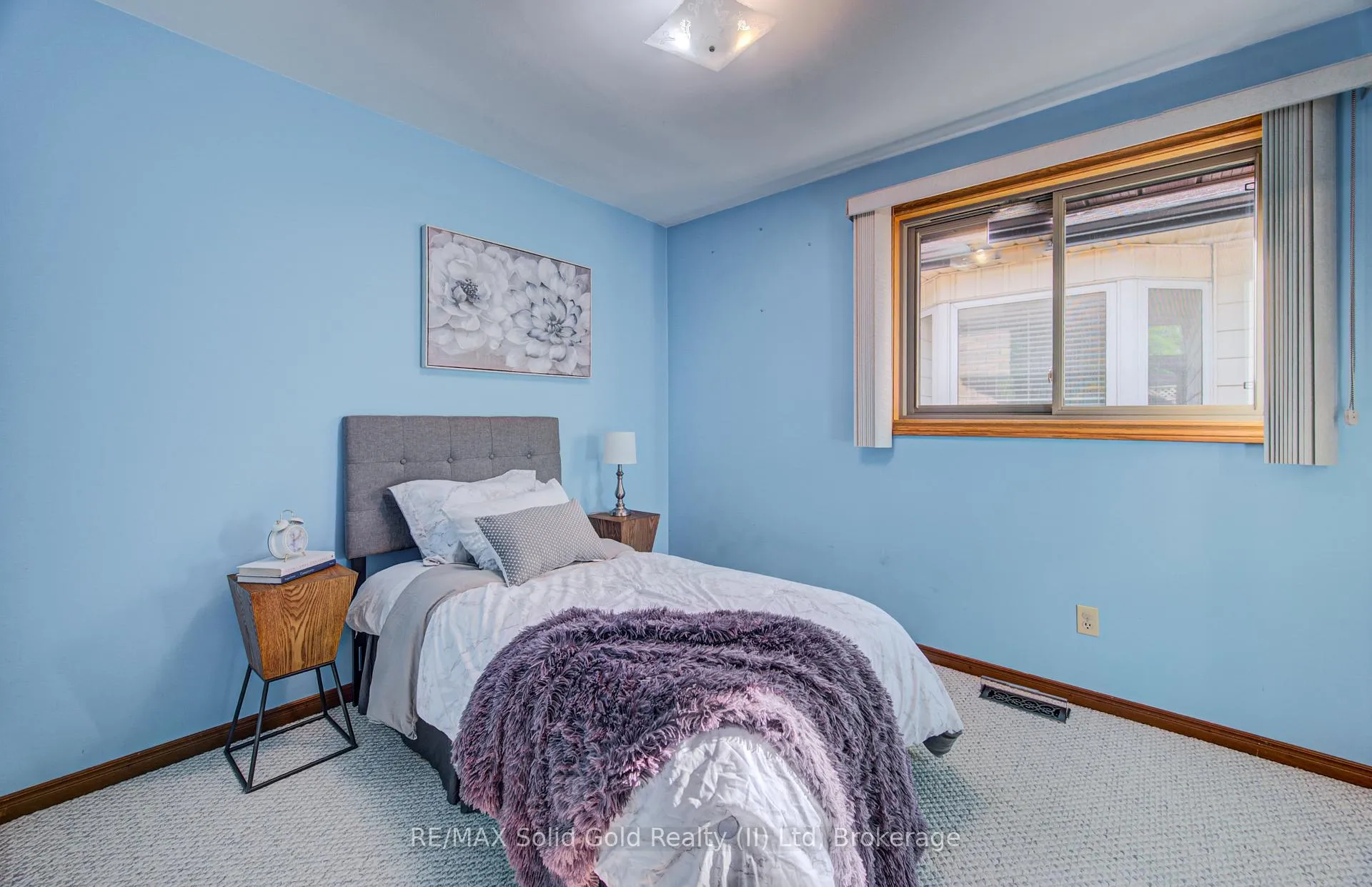 Photo 19 of 119 Martinglen Crescent, Kitchener — HOMEH