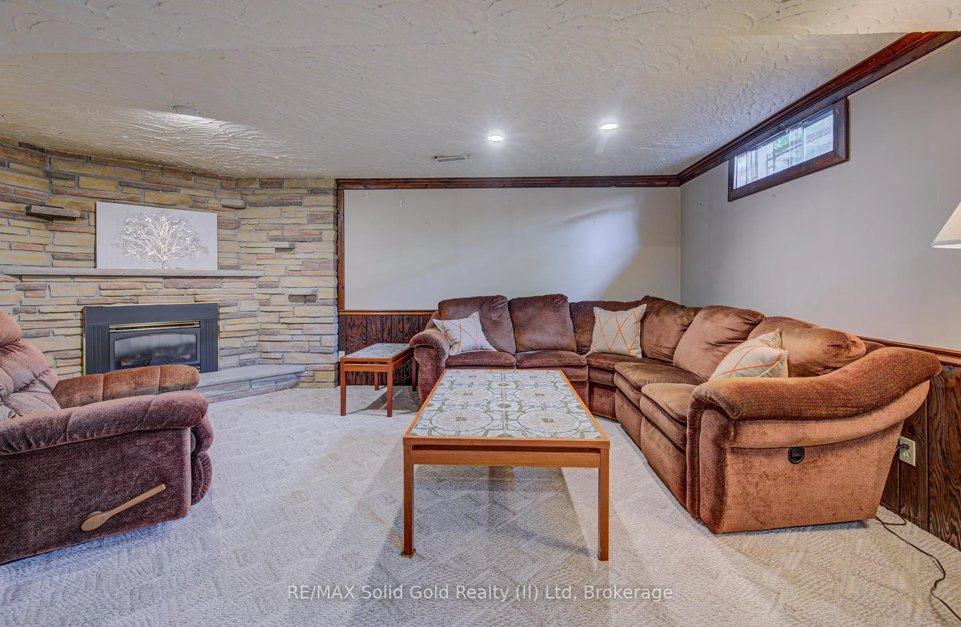 Photo 32 of 119 Martinglen Crescent, Kitchener — HOMEH