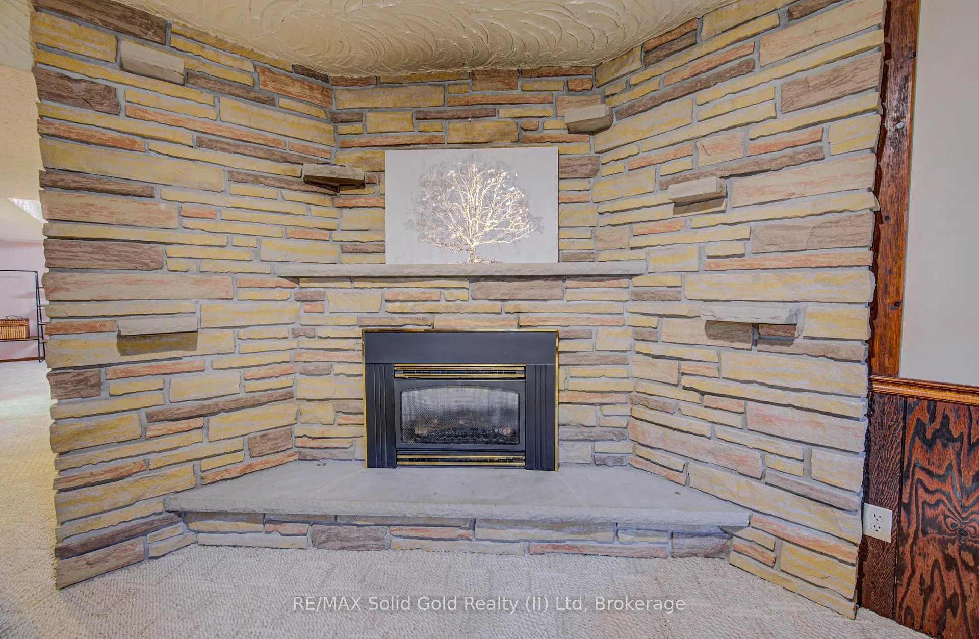 Photo 34 of 119 Martinglen Crescent, Kitchener — HOMEH