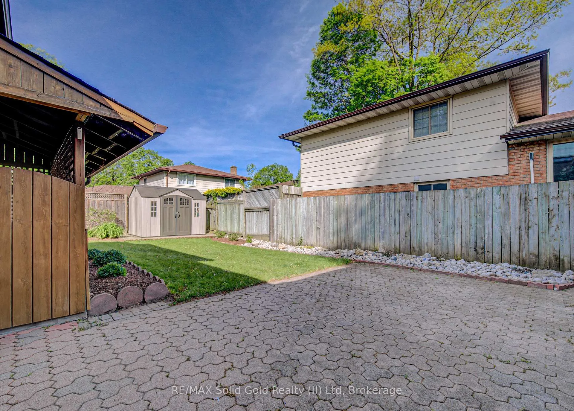 Photo 38 of 119 Martinglen Crescent, Kitchener — HOMEH