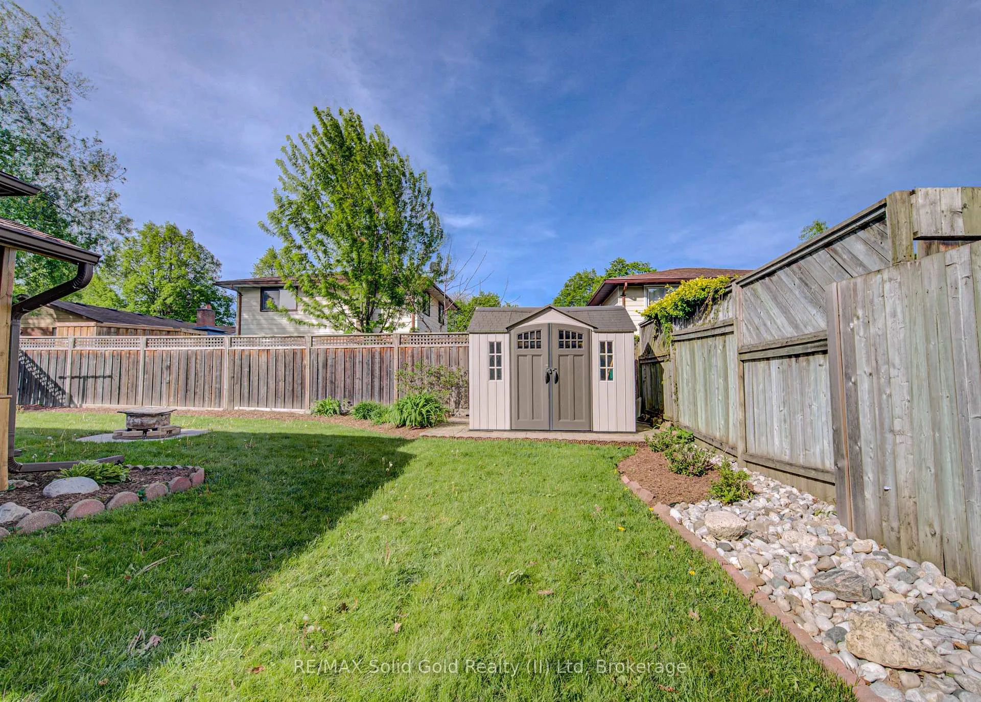 Photo 40 of 119 Martinglen Crescent, Kitchener — HOMEH