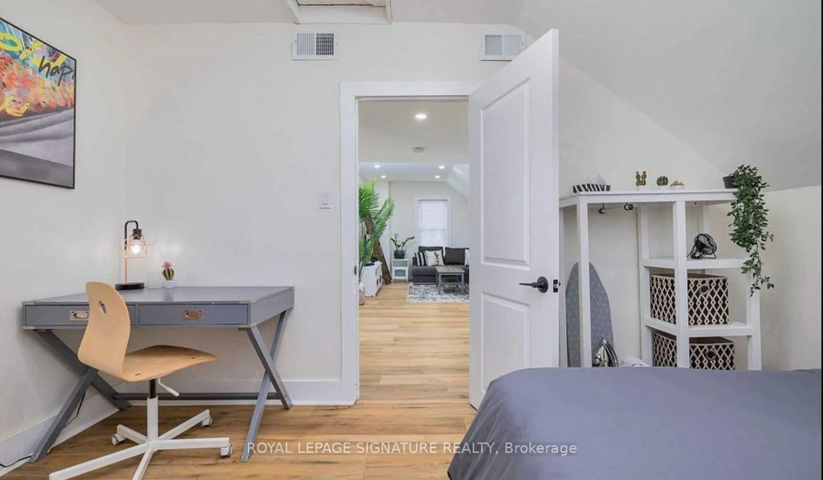 Photo 11 of Unit Upper, 659 Dolph St Street N, Cambridge — HOMEH