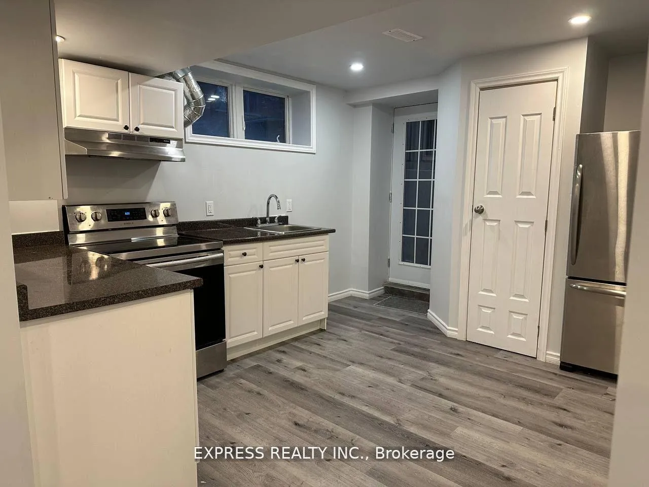 Photo 3 of 10 Audubon Street, Whitby, Rural Whitby — HOMEH