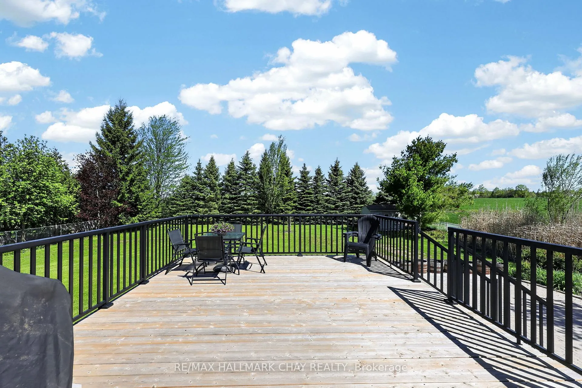Photo 30 of 2452 10th Line, Innisfil, Rural Innisfil — HOMEH