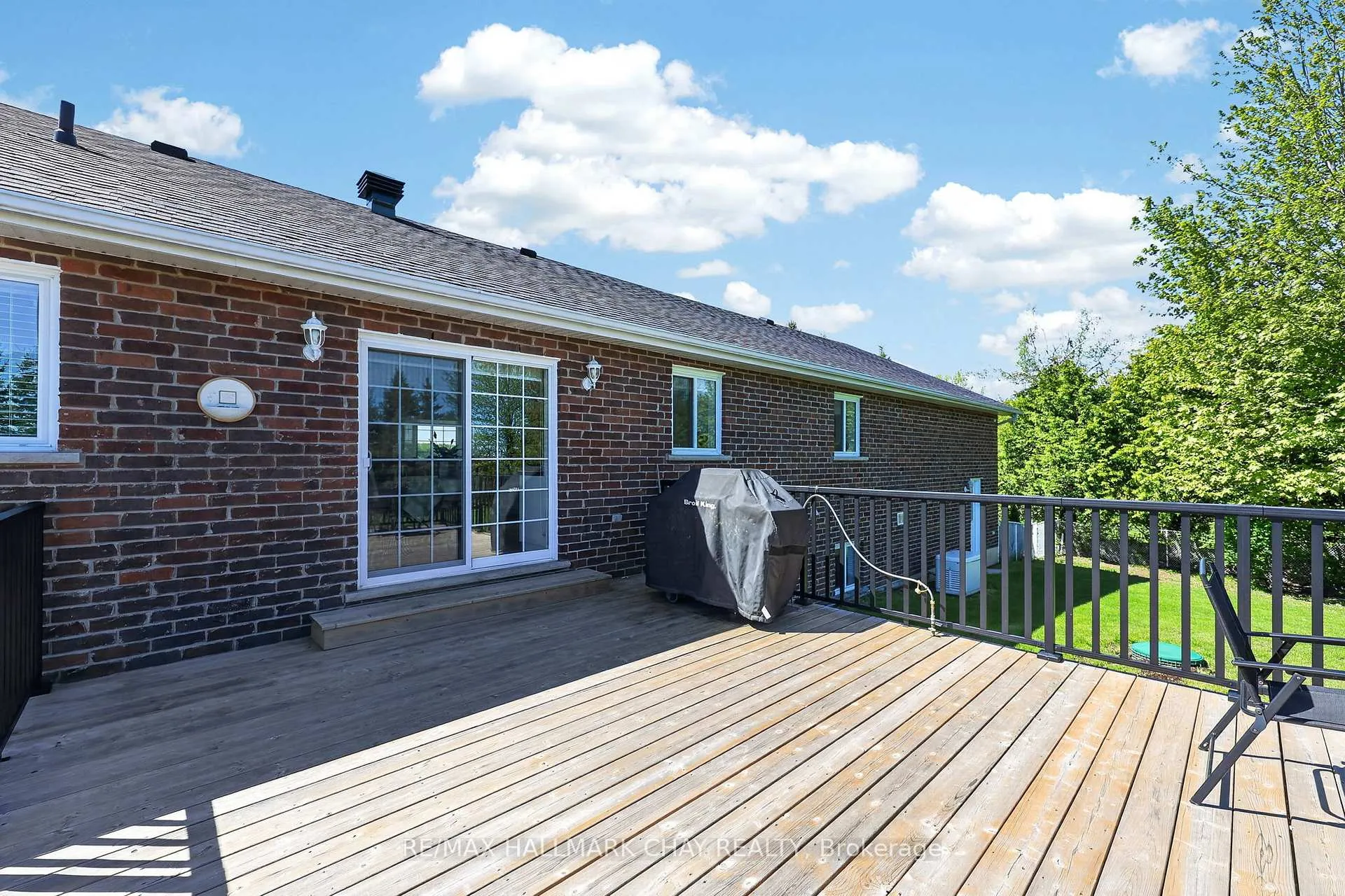 Photo 32 of 2452 10th Line, Innisfil, Rural Innisfil — HOMEH