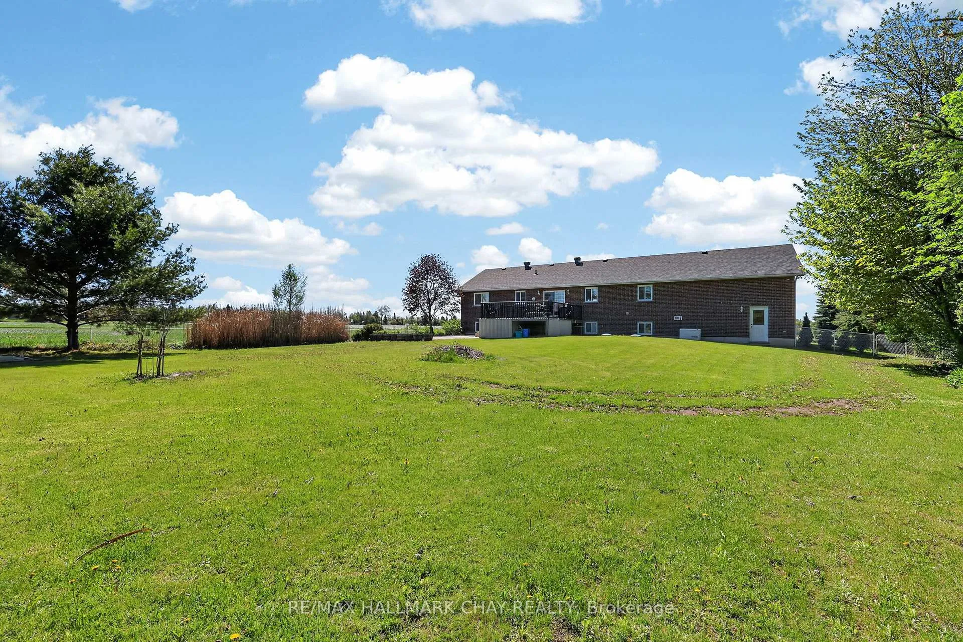 Photo 38 of 2452 10th Line, Innisfil, Rural Innisfil — HOMEH