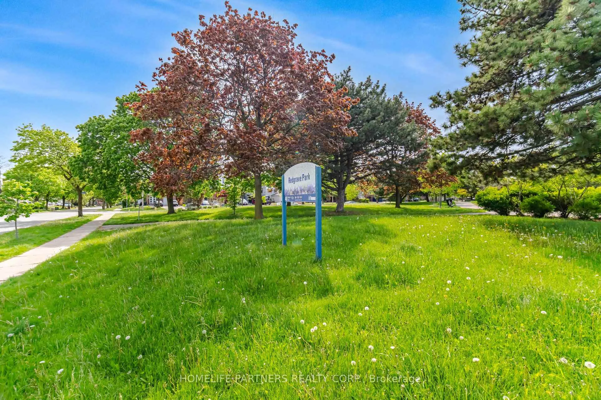 Photo 50 of 18 Zealand Road, Etobicoke, Willowridge-Martingrove-Richview — HOMEH