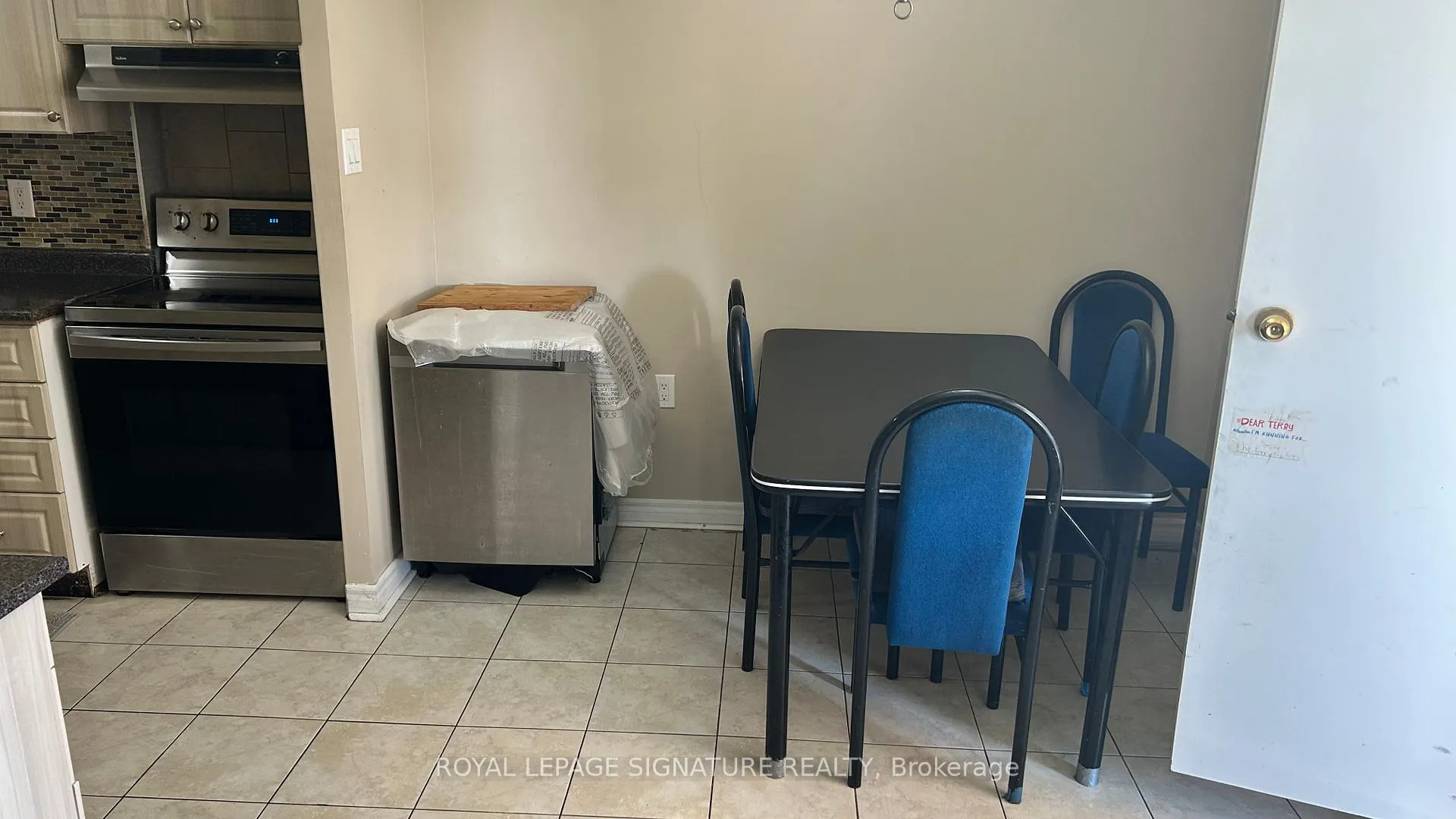 Photo 5 of Unit 501, 49 Silverstone Drive, Etobicoke, Mount Olive-Silverstone-Jamestown — HOMEH