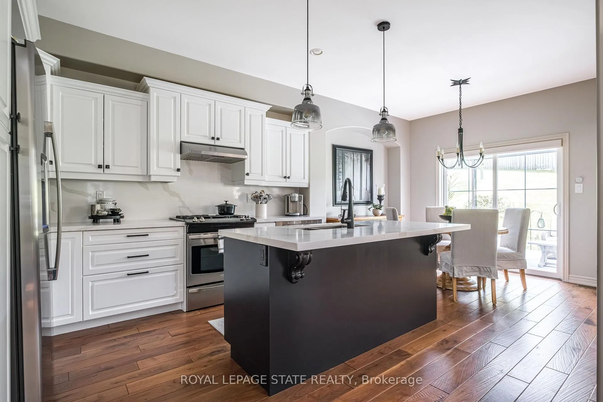 Photo 13 of 60 McGrath Court, Hamilton, Dundas — HOMEH