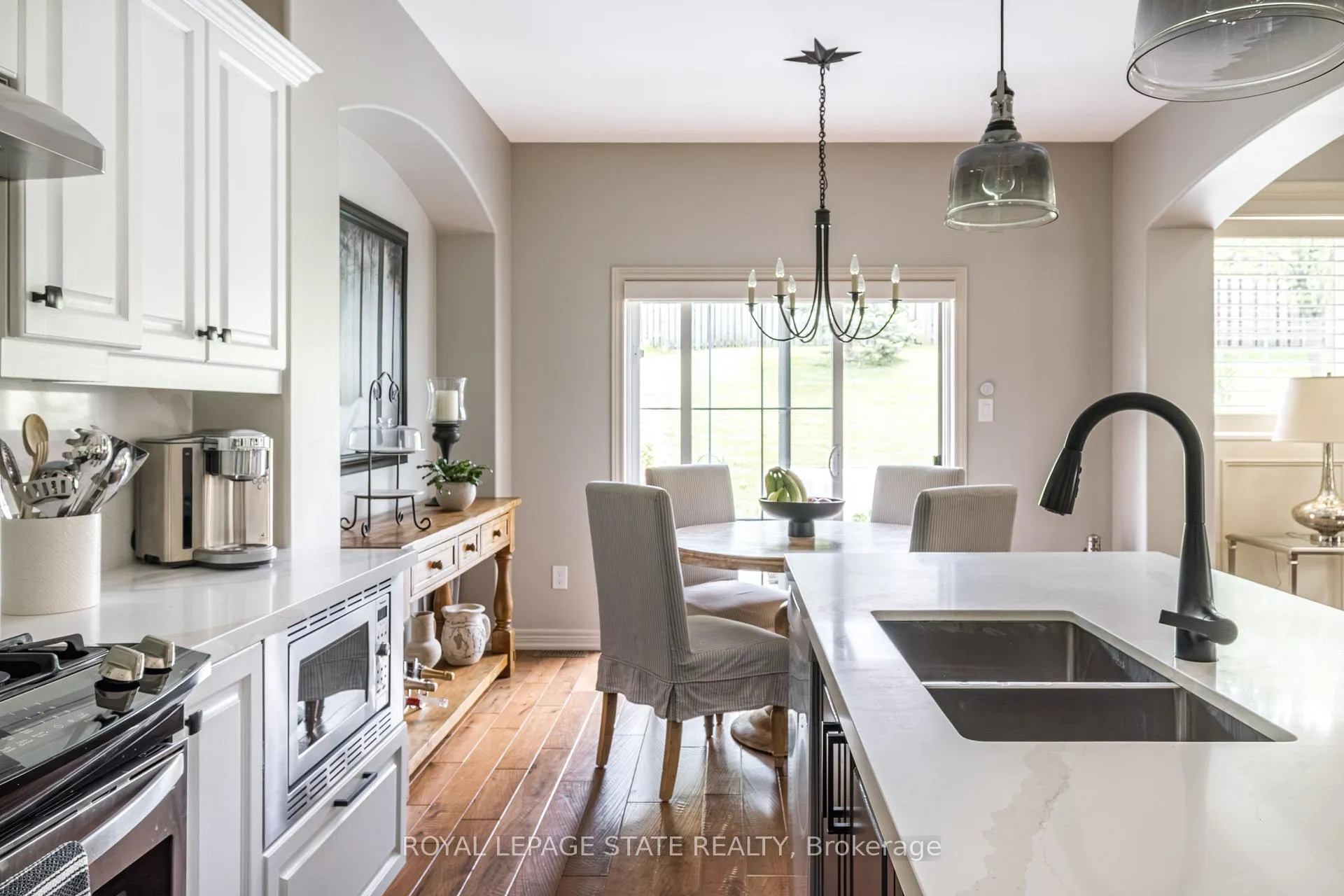 Photo 16 of 60 McGrath Court, Hamilton, Dundas — HOMEH