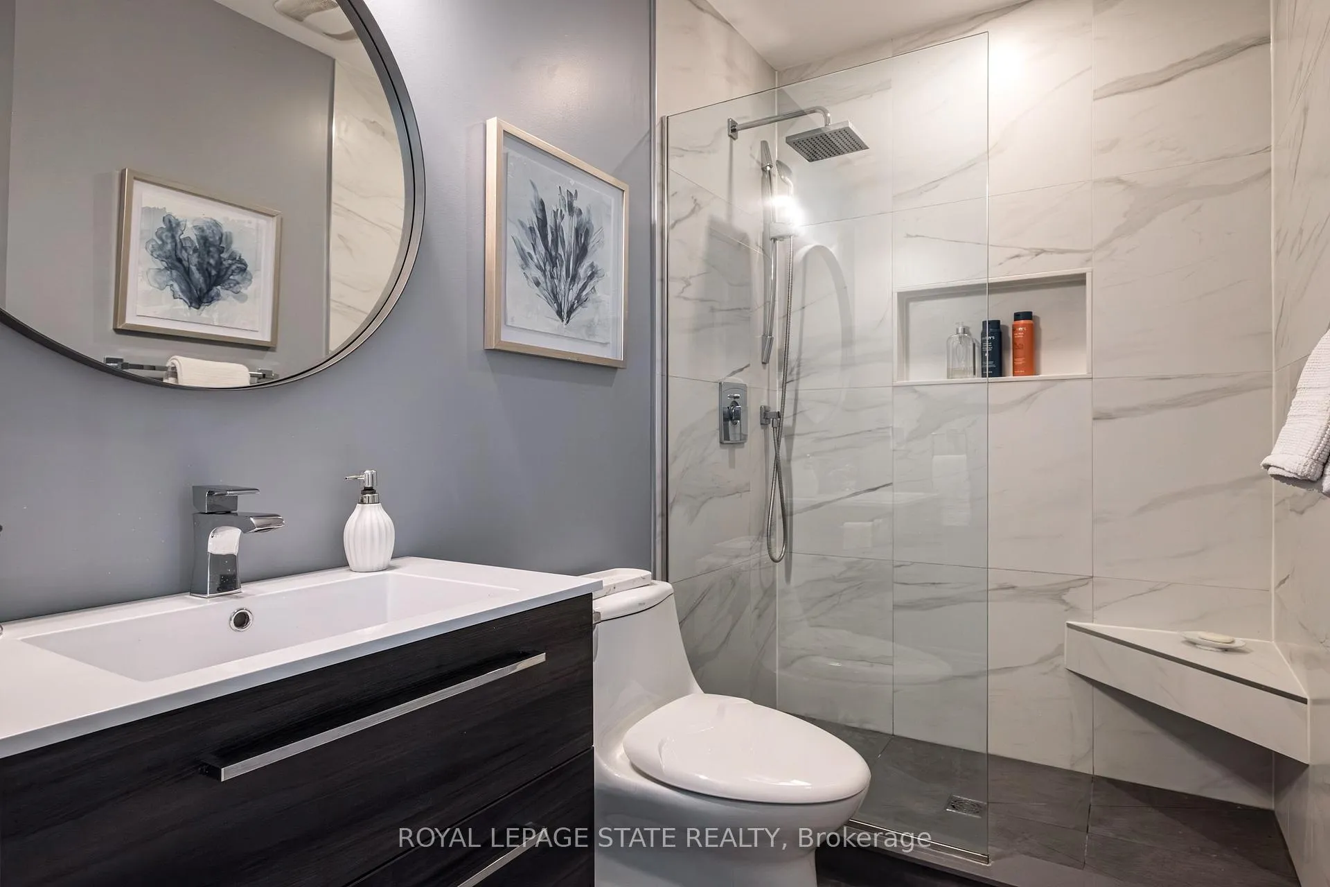 Photo 35 of 60 McGrath Court, Hamilton, Dundas — HOMEH