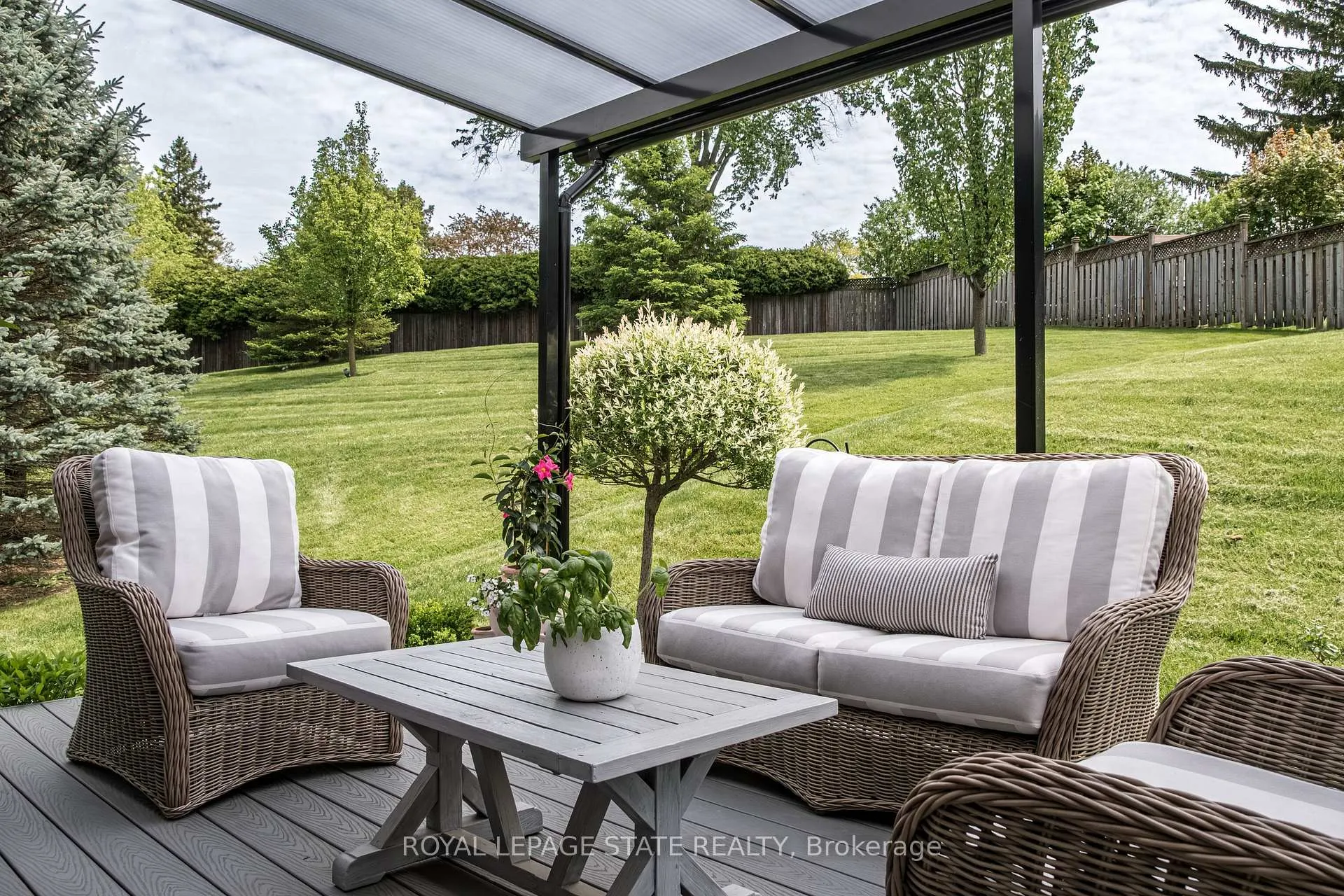 Photo 41 of 60 McGrath Court, Hamilton, Dundas — HOMEH
