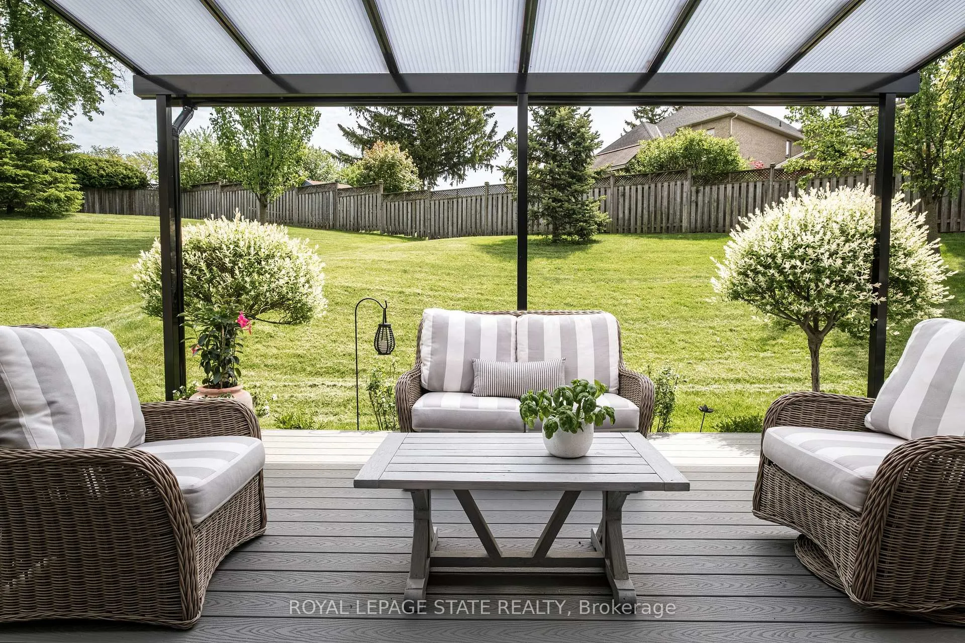 Photo 42 of 60 McGrath Court, Hamilton, Dundas — HOMEH
