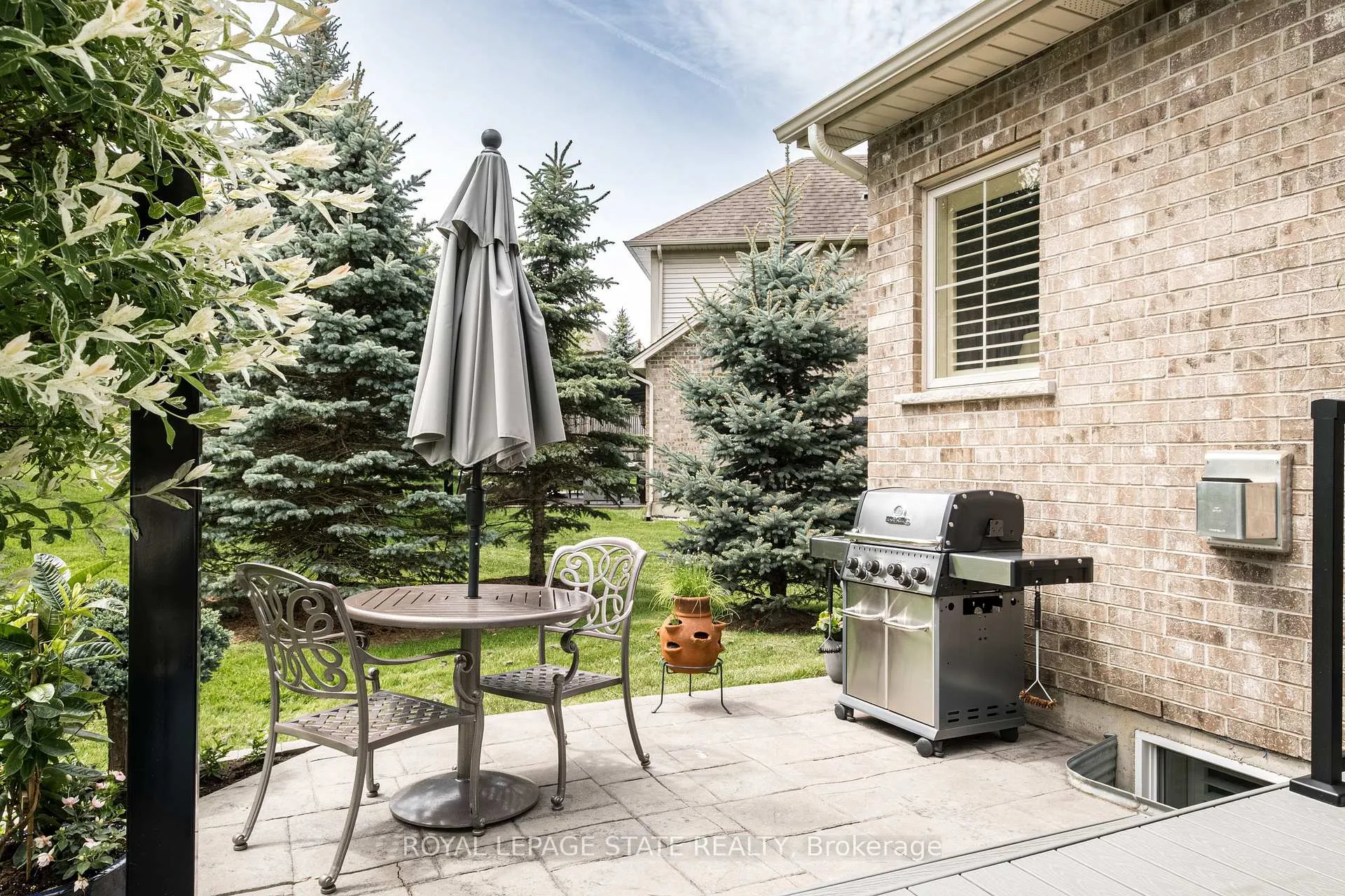 Photo 45 of 60 McGrath Court, Hamilton, Dundas — HOMEH